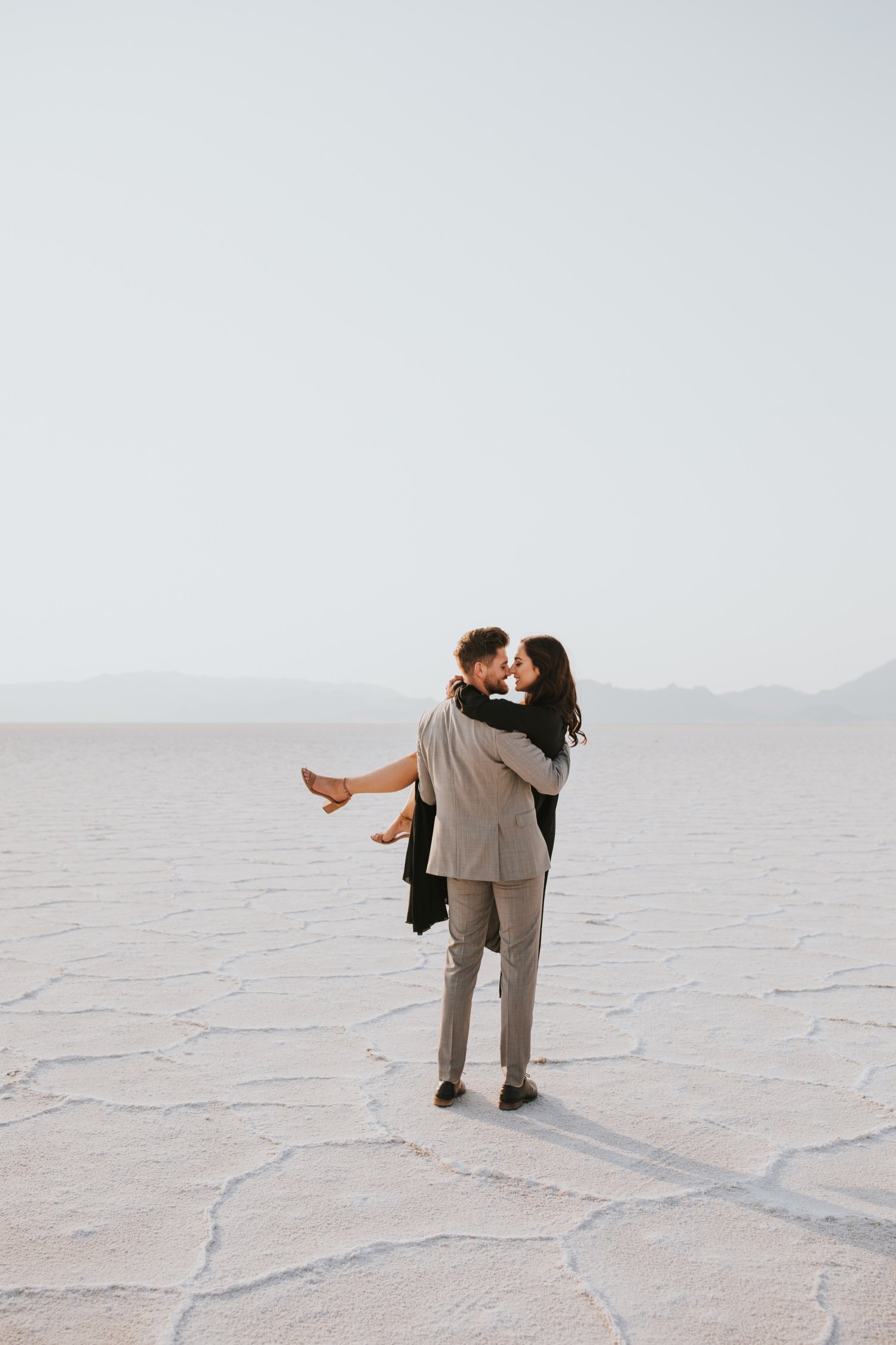 utah engagement session, bonneville salt flats, salt flats utah, destination wedding photographer, hudson valley wedding photographer, utah wedding photographer