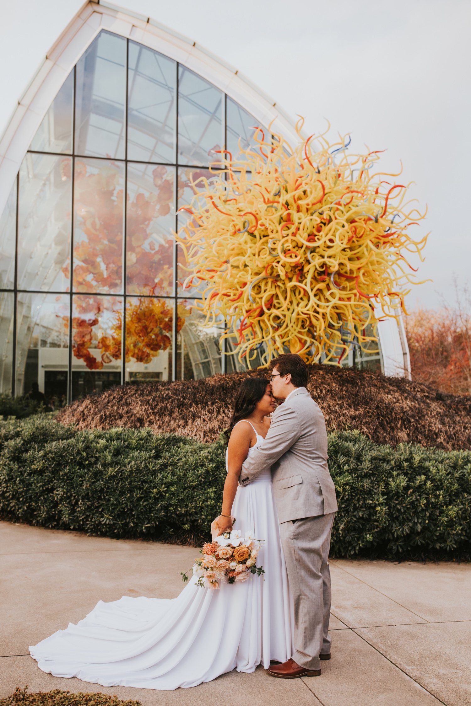 Chihuly Garden and Glass, Hudson Valley Wedding Photographer, Seattle Wedding, Chihuly Wedding, Chihuly Garden and Glass Wedding, Washington Wedding