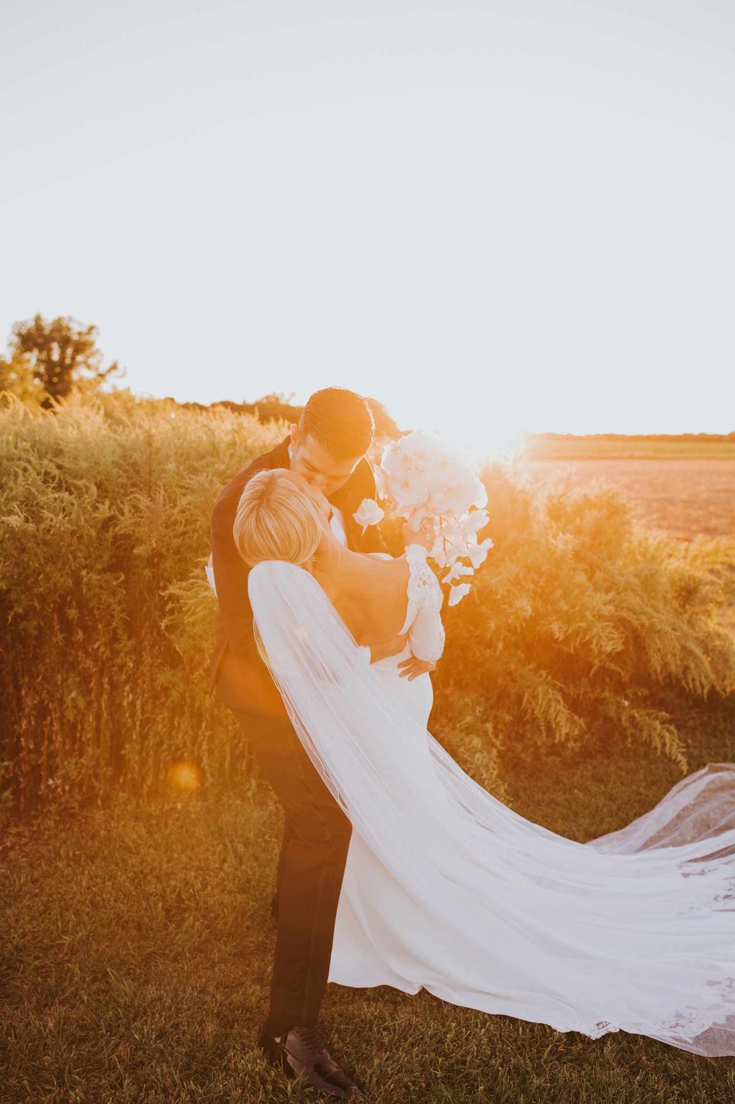 Hamptons Wedding, Hamptons Wedding Photographer, Hudson Valley Wedding Photographer, Hudson Valley Wedding, Vineyards at Aquebogue, Vineyards at Aquebogue Wedding