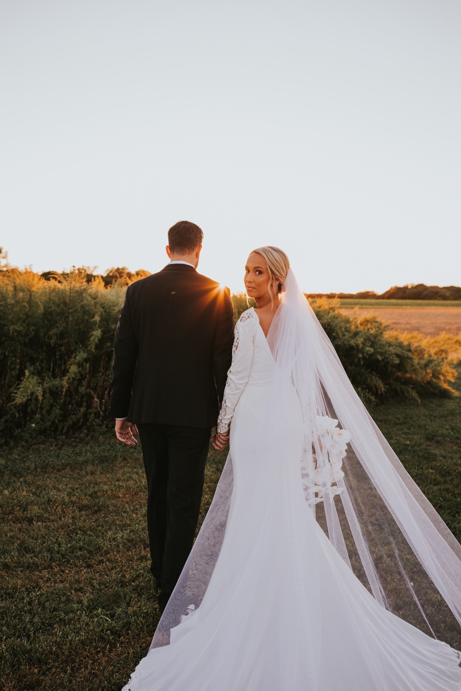 Hamptons Wedding, Hamptons Wedding Photographer, Hudson Valley Wedding Photographer, Hudson Valley Wedding, Vineyards at Aquebogue, Vineyards at Aquebogue Wedding