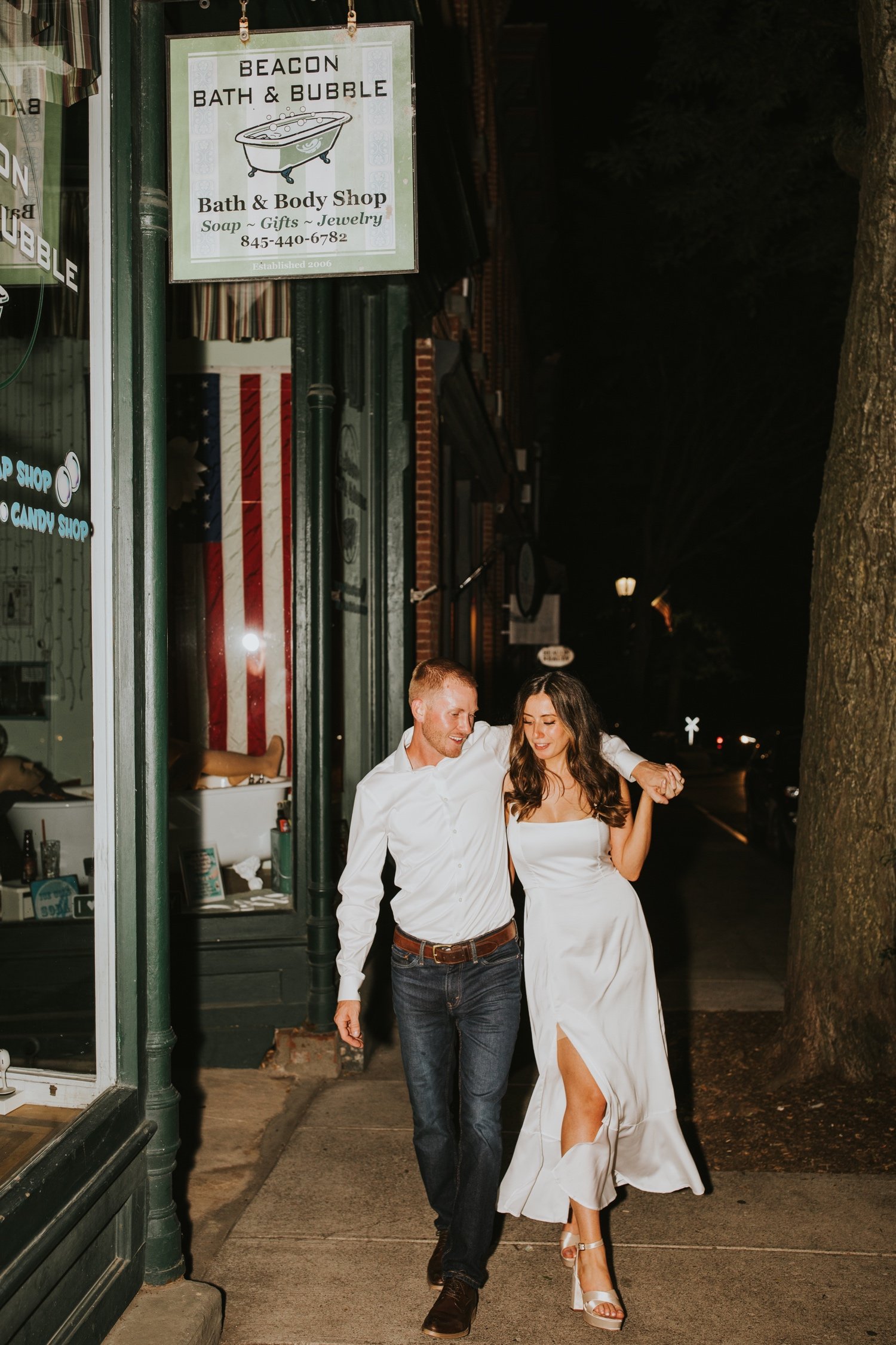 Hudson Valley Wedding Photographer, Beacon, Hudson Valley Engagement Photos, New York Wedding Photographer, New York Engagement Sessions