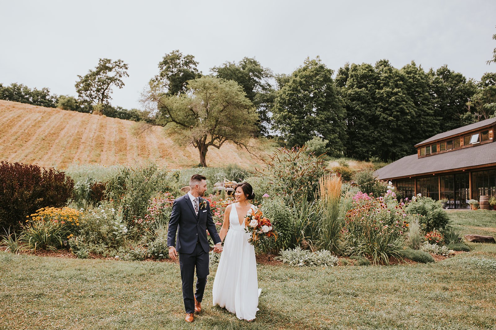 Hudson Valley Wedding Photographer, Red Maple Vineyard, Red Maple Vineyard Wedding, Catskills Wedding Photographer, Oahu Wedding Photographer