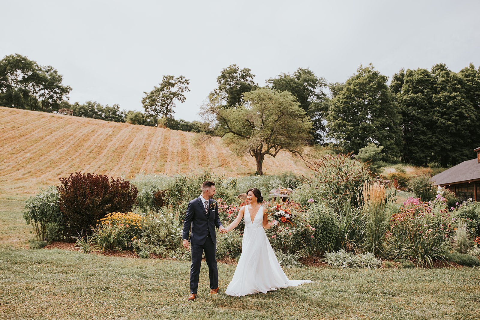 Hudson Valley Wedding Photographer, Red Maple Vineyard, Red Maple Vineyard Wedding, Catskills Wedding Photographer, Oahu Wedding Photographer