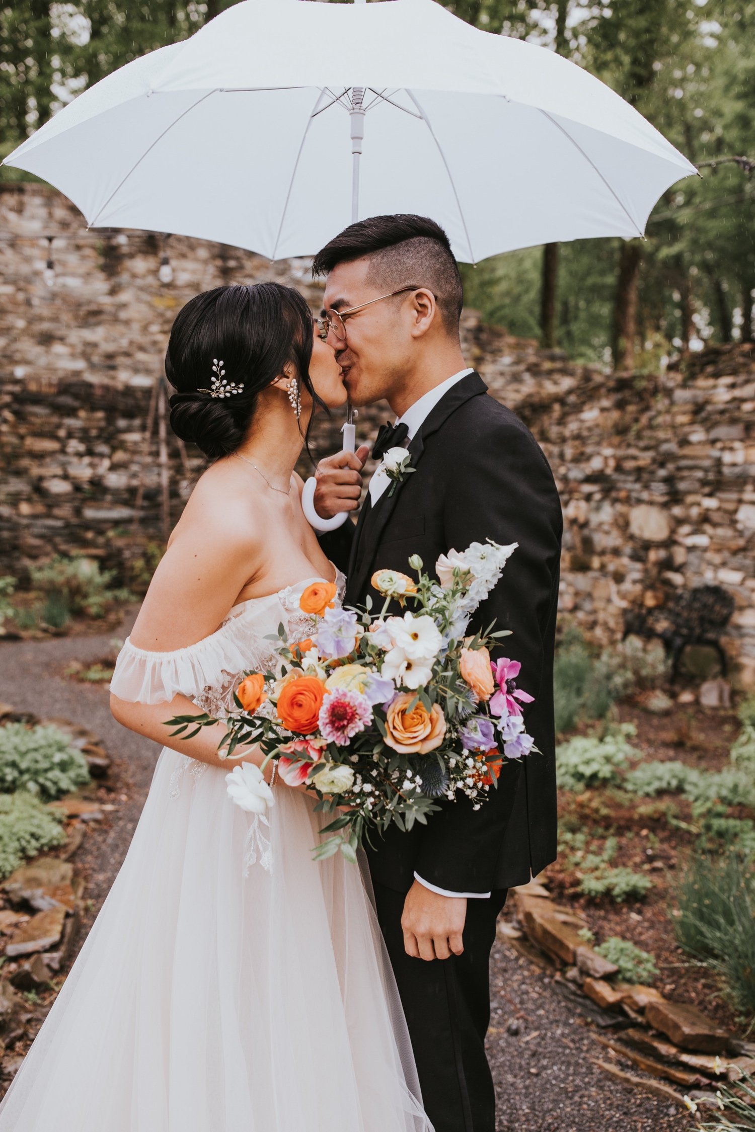 Hudson Valley Wedding Photographer, Red Maple Vineyard Wedding, Spring Wedding at Red Maple Vineyard, Catskills Wedding Photographer