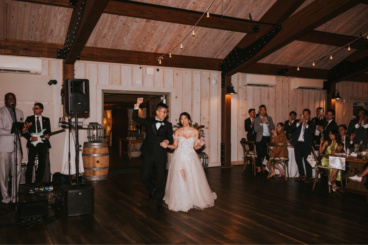 Hudson Valley Wedding Photographer, Red Maple Vineyard Wedding, Spring Wedding at Red Maple Vineyard, Catskills Wedding Photographer