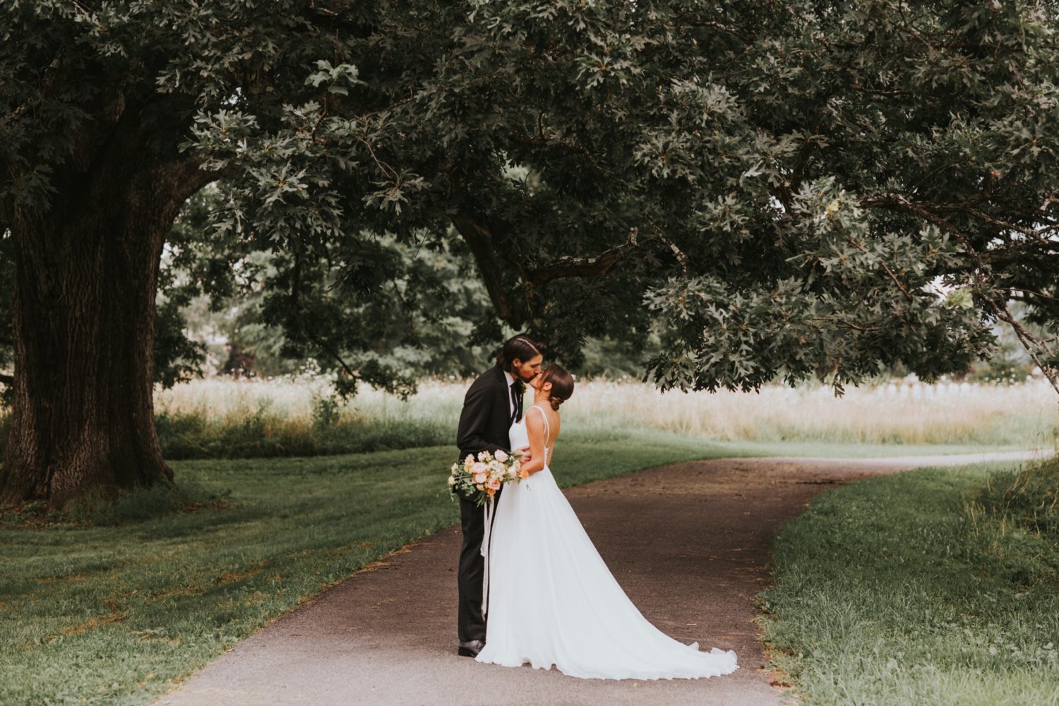 Hudson Valley Wedding Photographer, Red Maple Vineyard Wedding, Catskills Wedding Photographer, Hudson Valley Wedding, Summer Wedding at Red Maple Vineyard