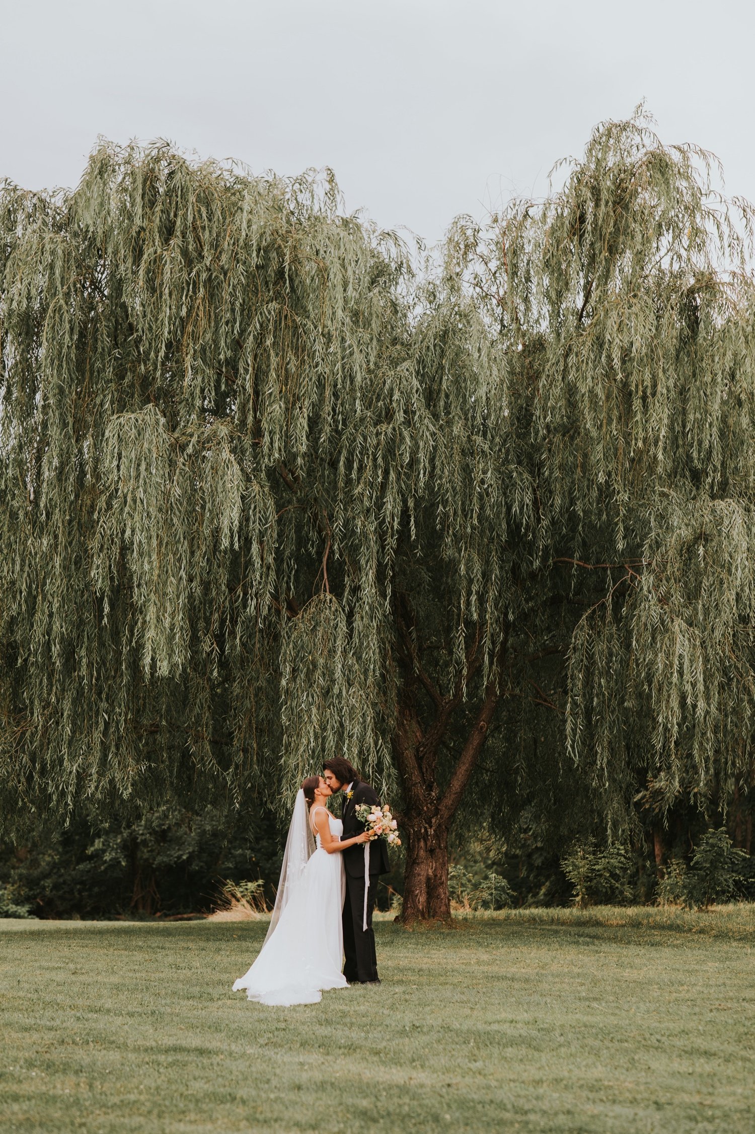 Hudson Valley Wedding Photographer, Red Maple Vineyard Wedding, Catskills Wedding Photographer, Hudson Valley Wedding, Summer Wedding at Red Maple Vineyard