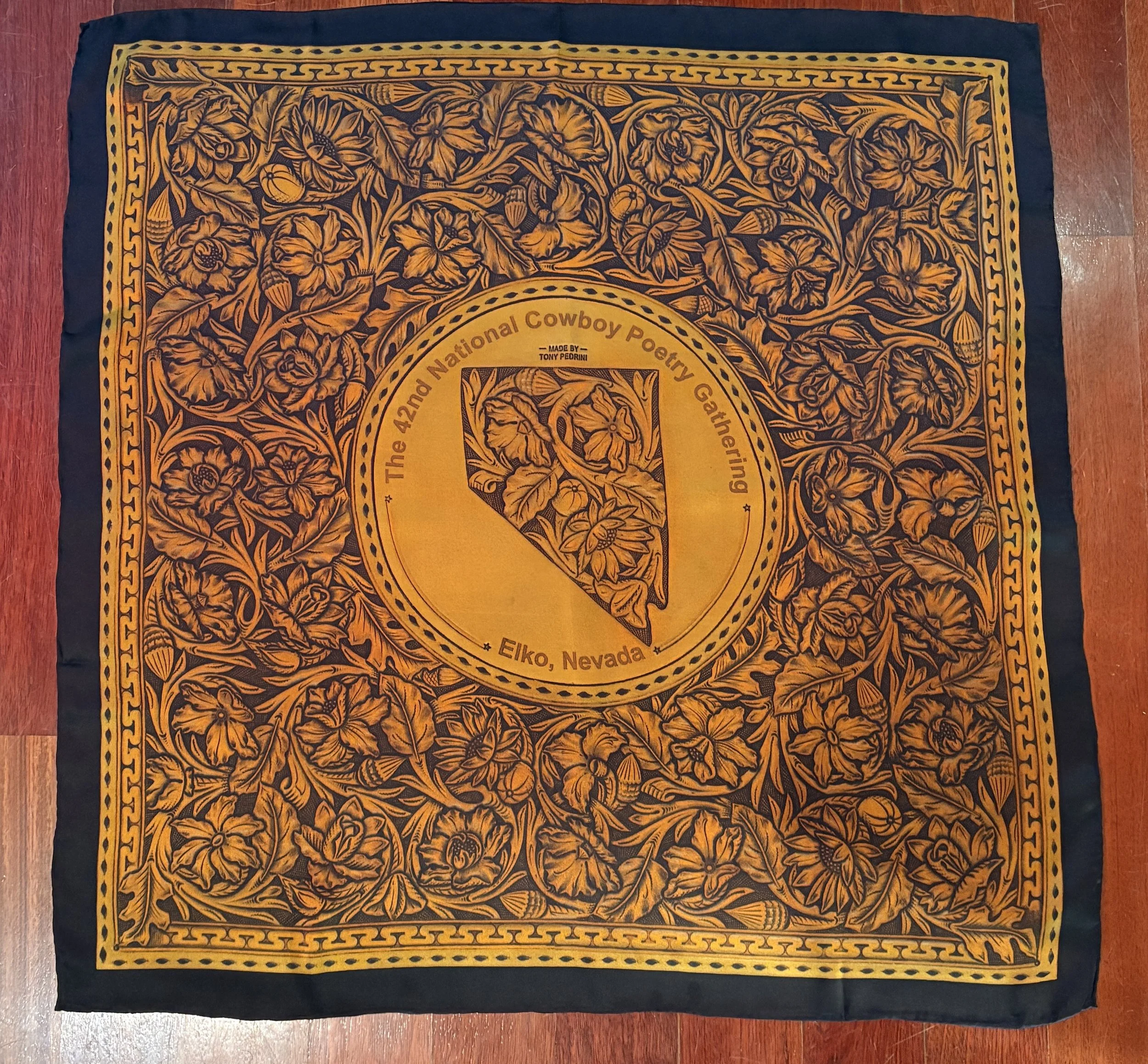 2027 scarf black.jpg