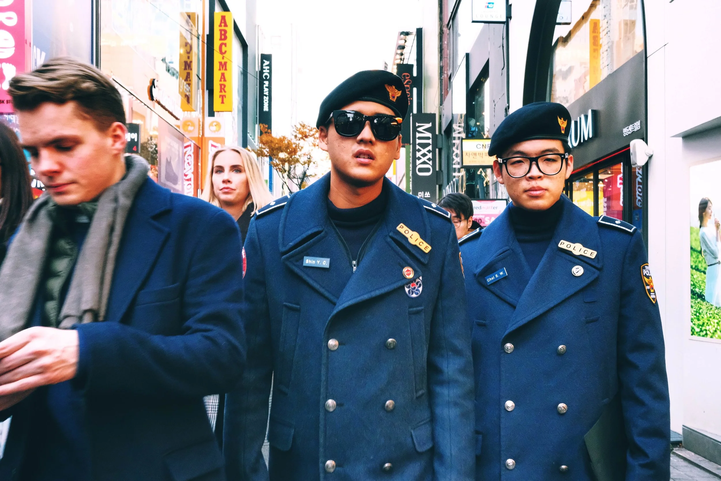      

 
   Passing By: street photography in South Korea  3 Dec 2017, by  Daniel Tan    
 






















         

 
   I spent almost two weeks in Korea as a tourist, trying to capture something deeper than a sightseeing experience. Unfami