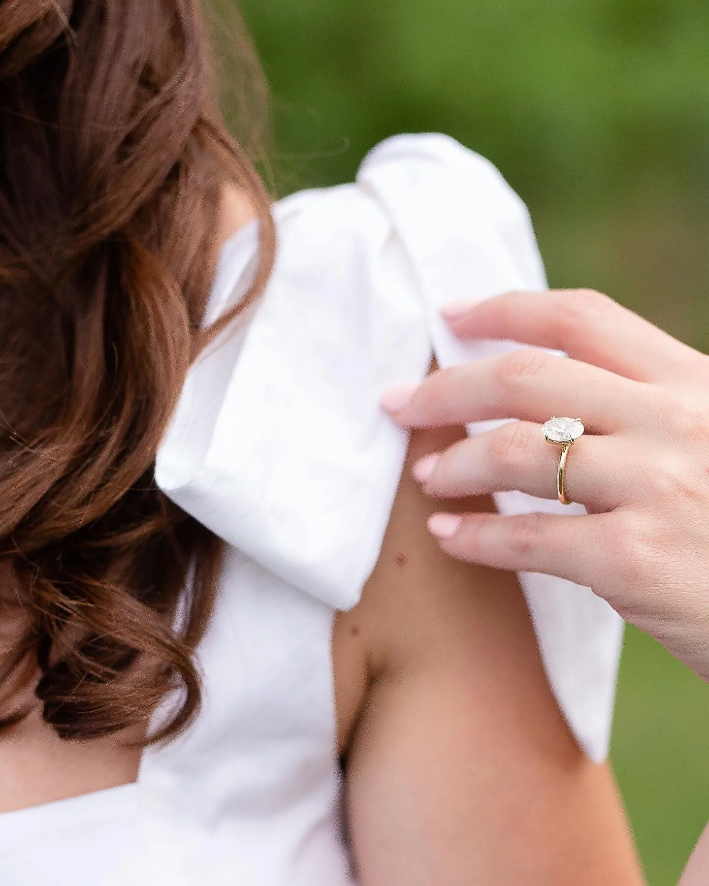 I had such wonderful time joining Emily and Joey on their date night in what I call the &lsquo;Central Park&rsquo; of Houston. They grabbed drinks and we strolled, chatted, and captured this special time of their engagement. I LOVE Emily&rsquo;s brid