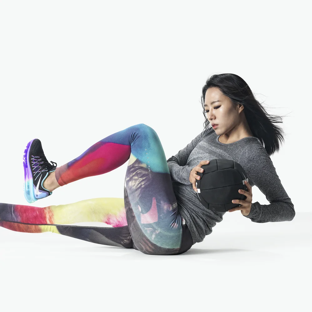 NIKE