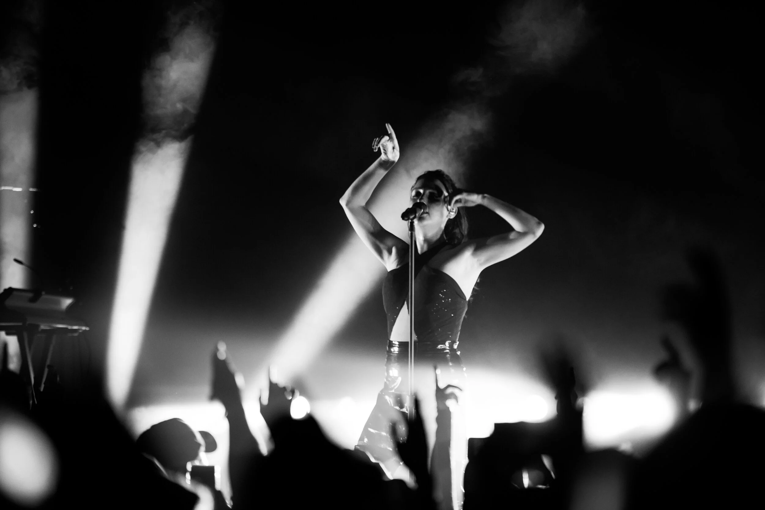 BANKS(TaylorMickal)(100).jpg