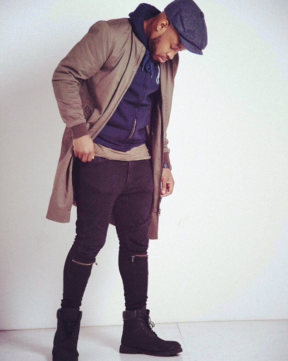 THE 'TEDDY' SLIM LINE BAKER BOY CAP IN NAVY WITH A TURQUOISE UNDER-PEAK