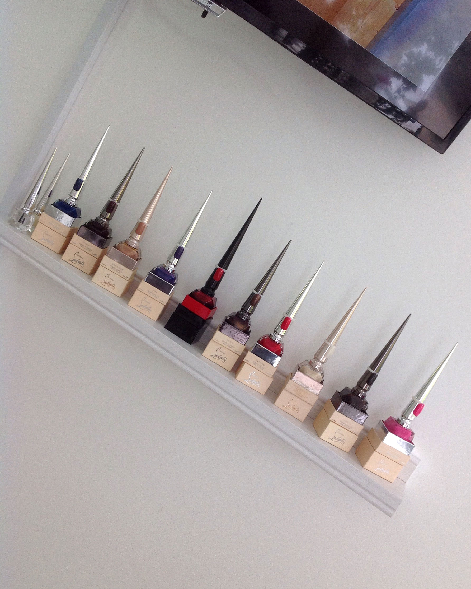 manicures-christian-louboutin-bristol.jpg