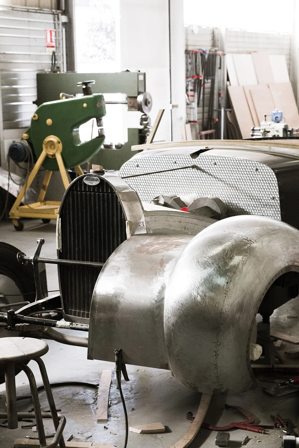 For our new console, we are using traditional bodywork technique to get complex shapes made out of brass sheets.