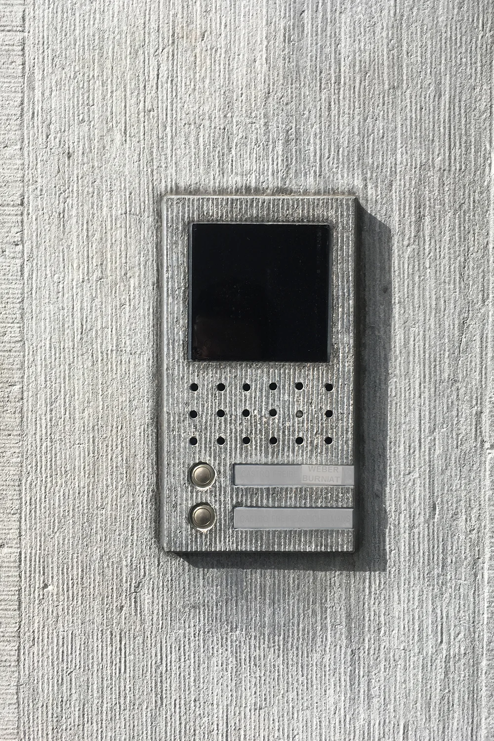 Belgian stone intercom in Antwerp. Perfection.