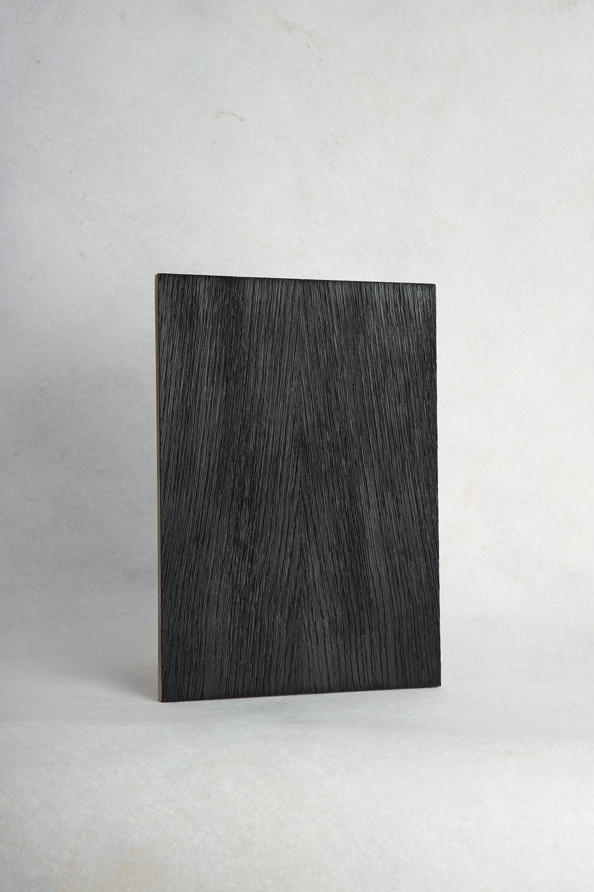  Chêne brossé teinté noir/ black stained brushed oak  