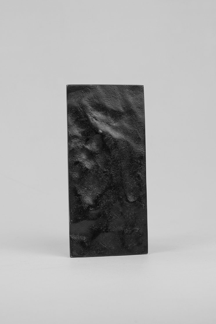  Patine noire/ black patina  