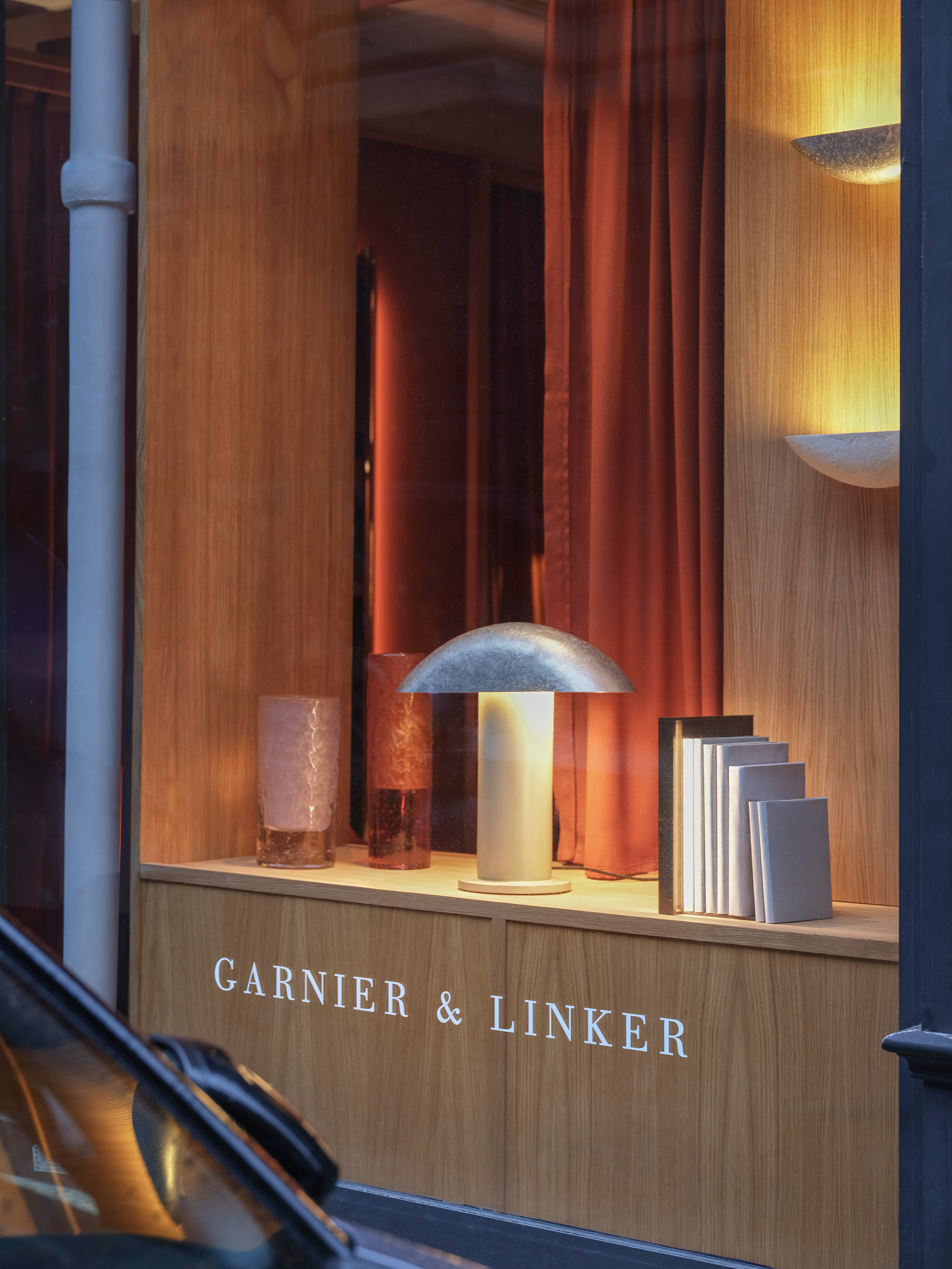 AGAINST THE LIGHT / Paris, January 2026