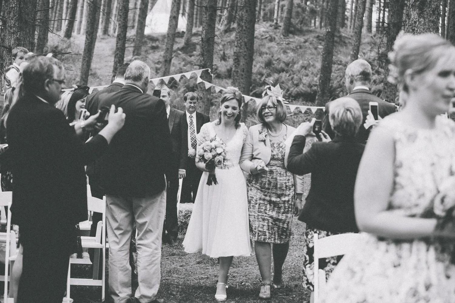 Alternative_wedding_photographer_scotland_borders_mabie_forest-29.jpg
