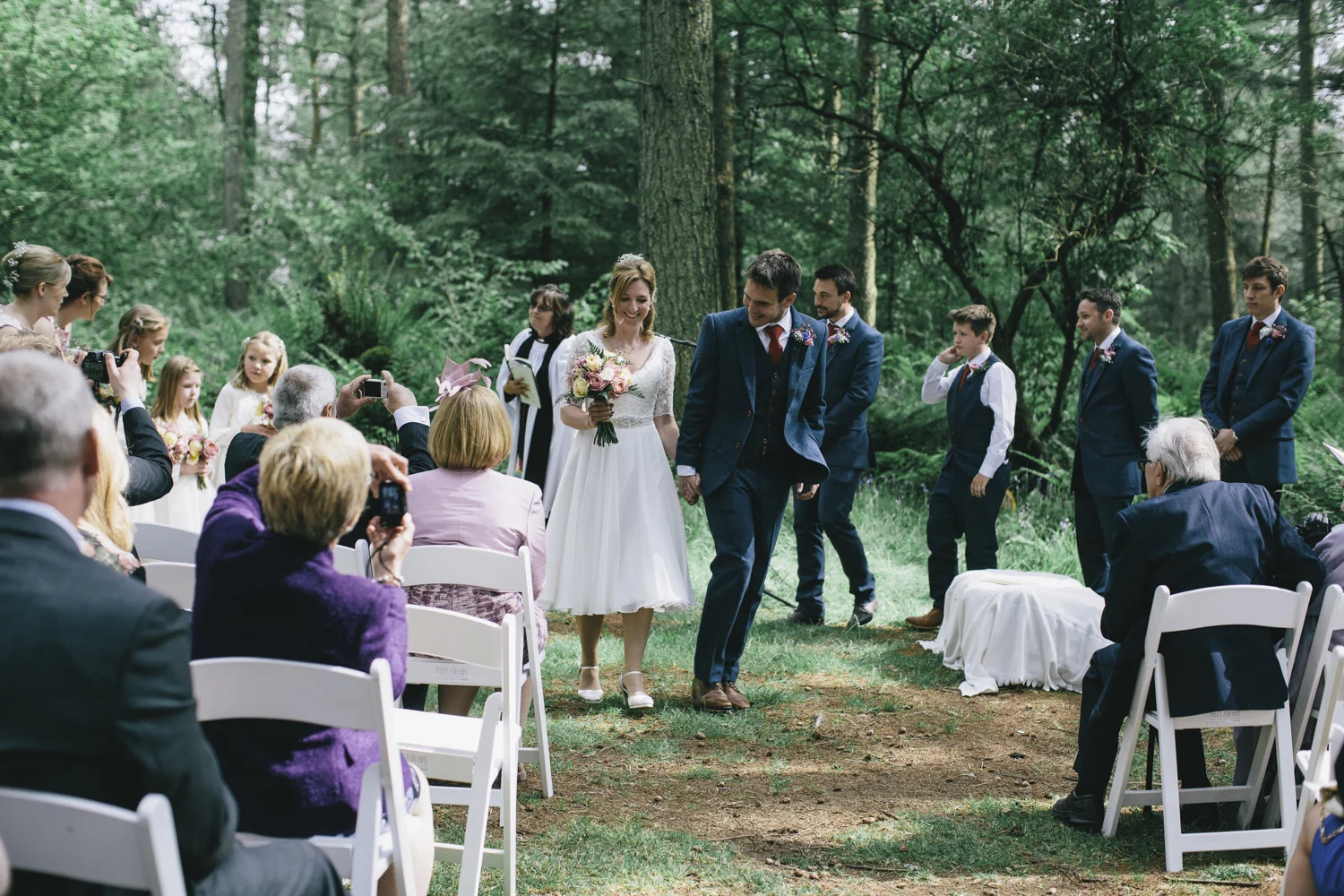 Alternative_wedding_photographer_scotland_borders_mabie_forest-41.jpg