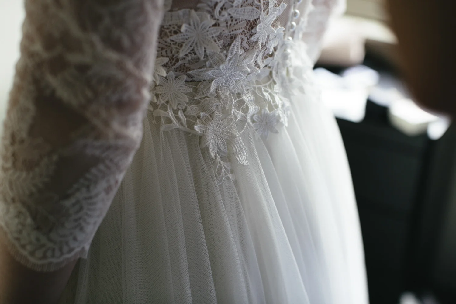 Quirky Wedding Photography Edinburgh Dovecot Studios 005.jpg