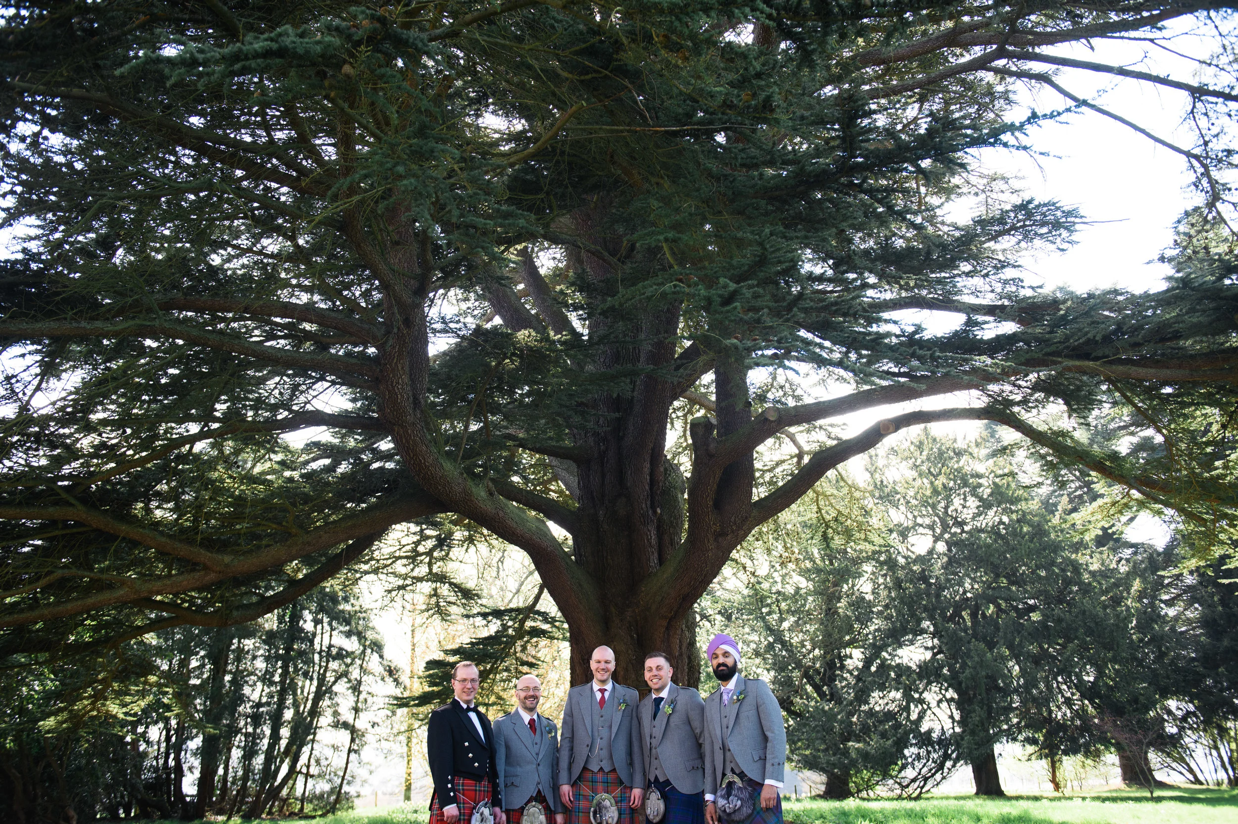 Quirky Natural Wedding Photographer Errol Park 014.jpg