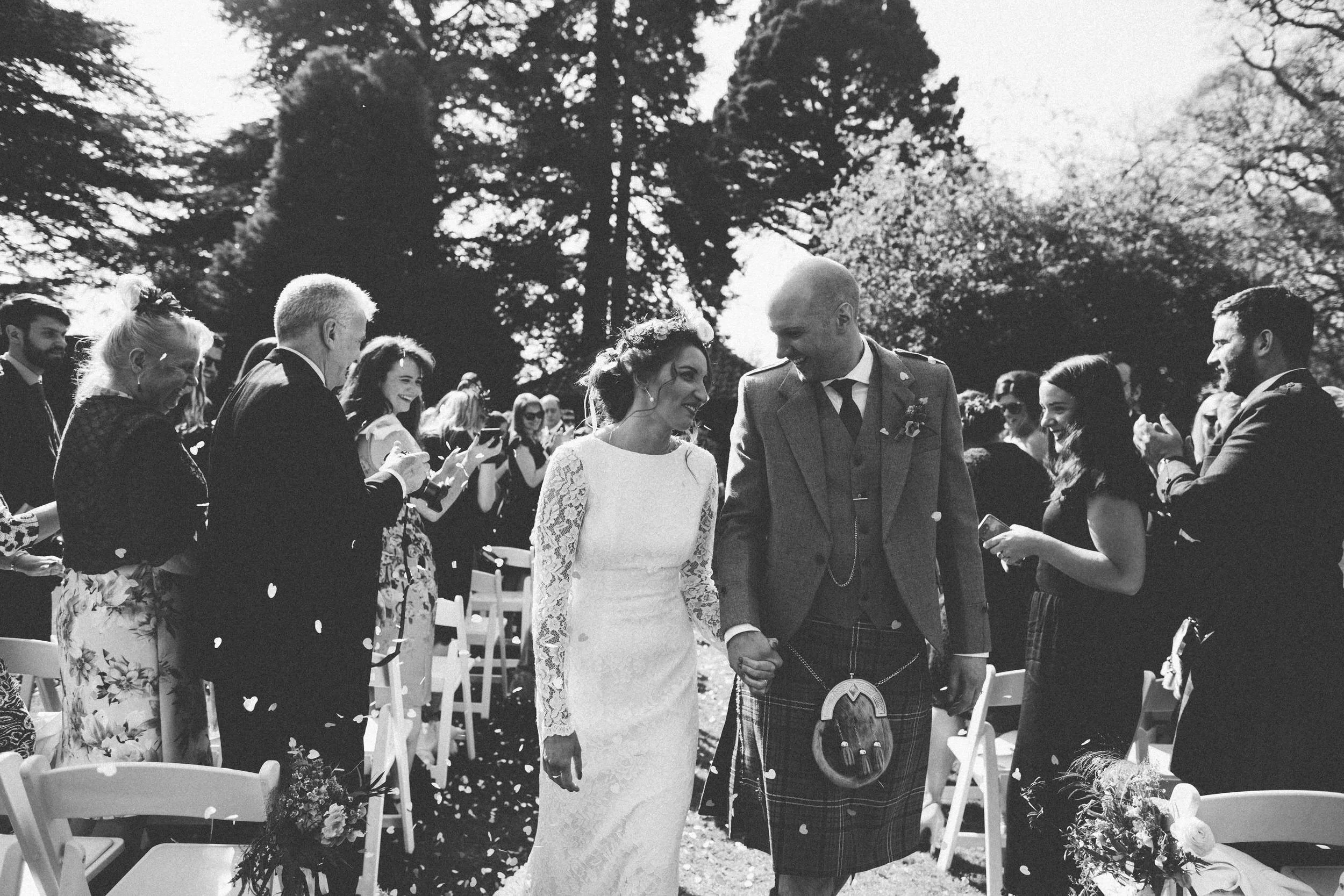 Quirky Natural Wedding Photographer Errol Park 042.jpg