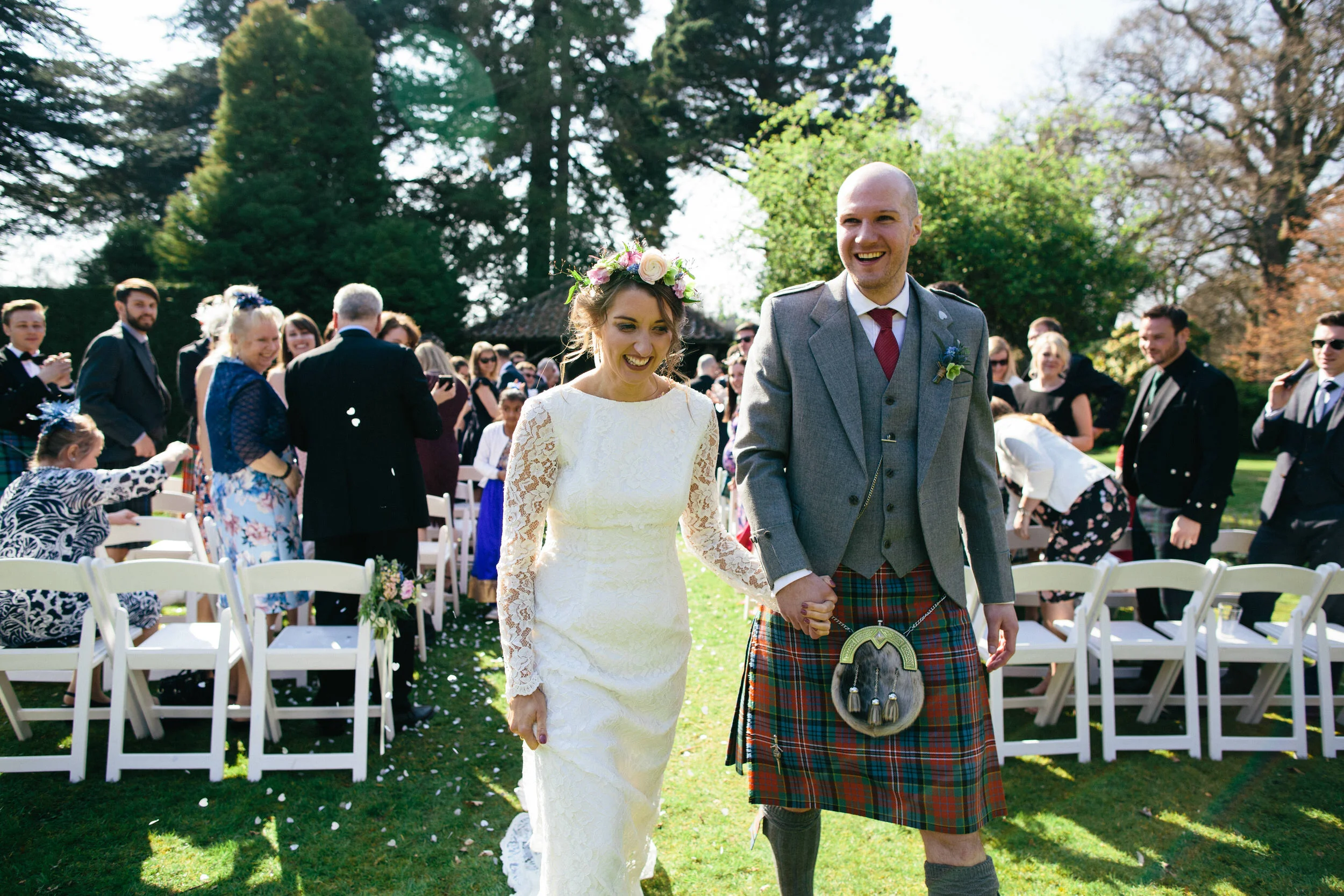 Quirky Natural Wedding Photographer Errol Park 043.jpg