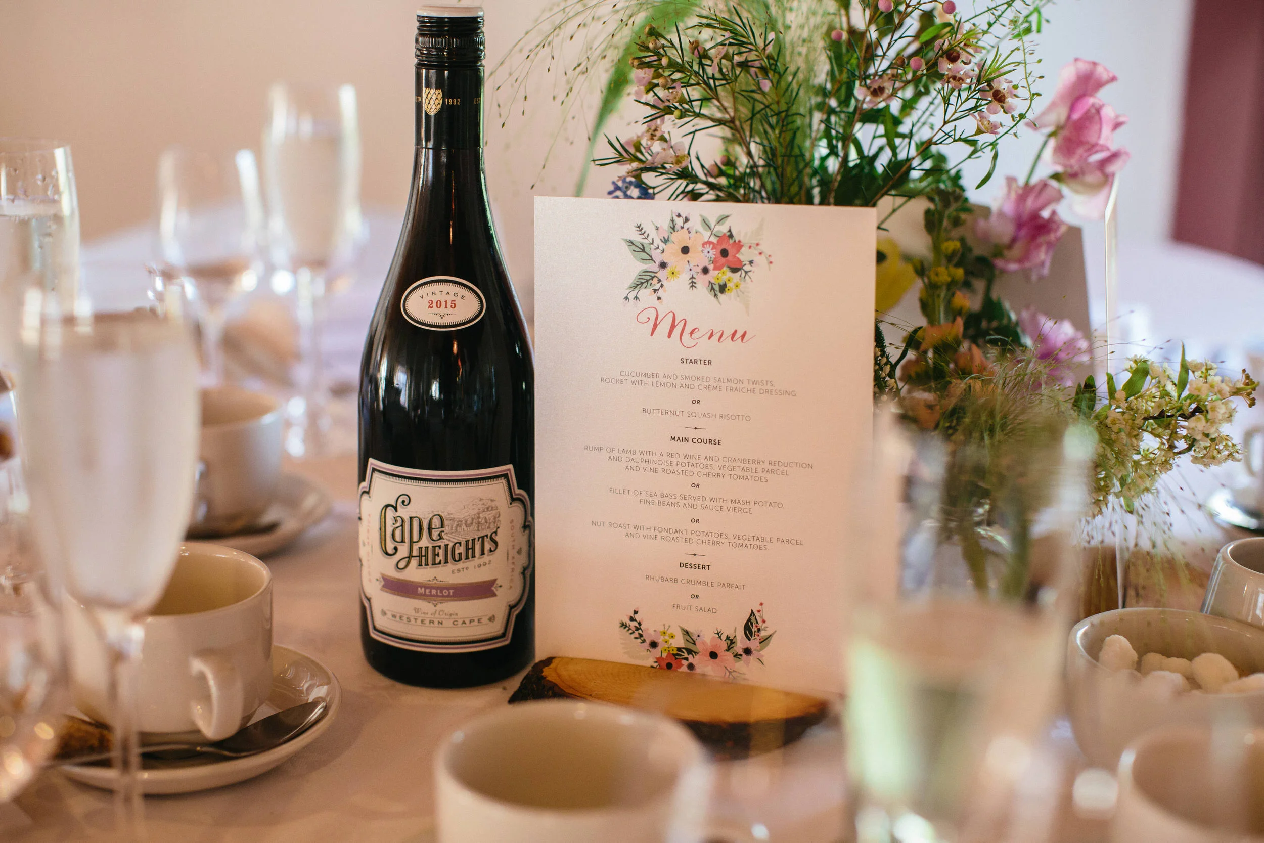 Quirky Natural Wedding Photographer Errol Park 074.jpg