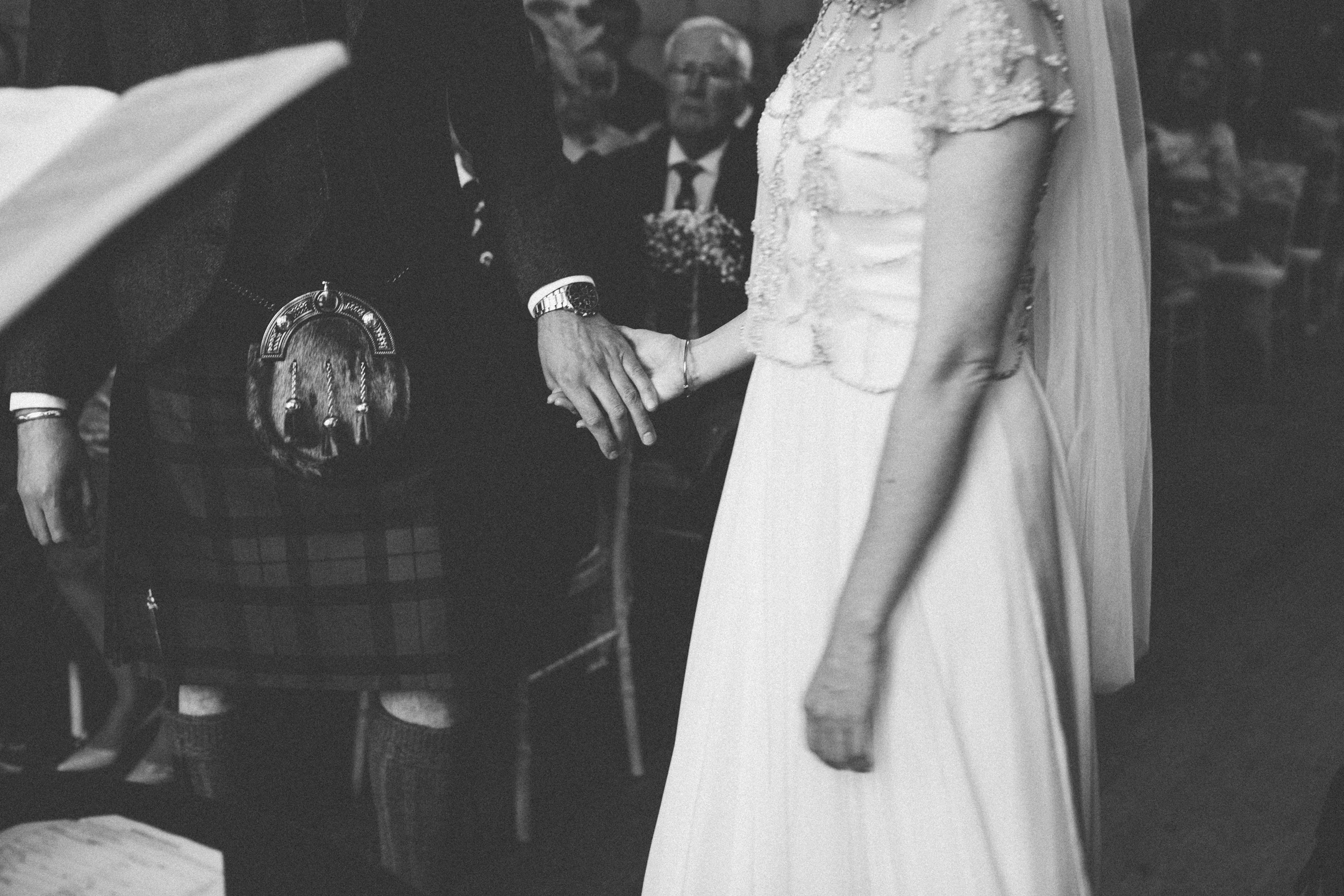 Natural Wedding Photography Aberdeen Braemar 023.jpg