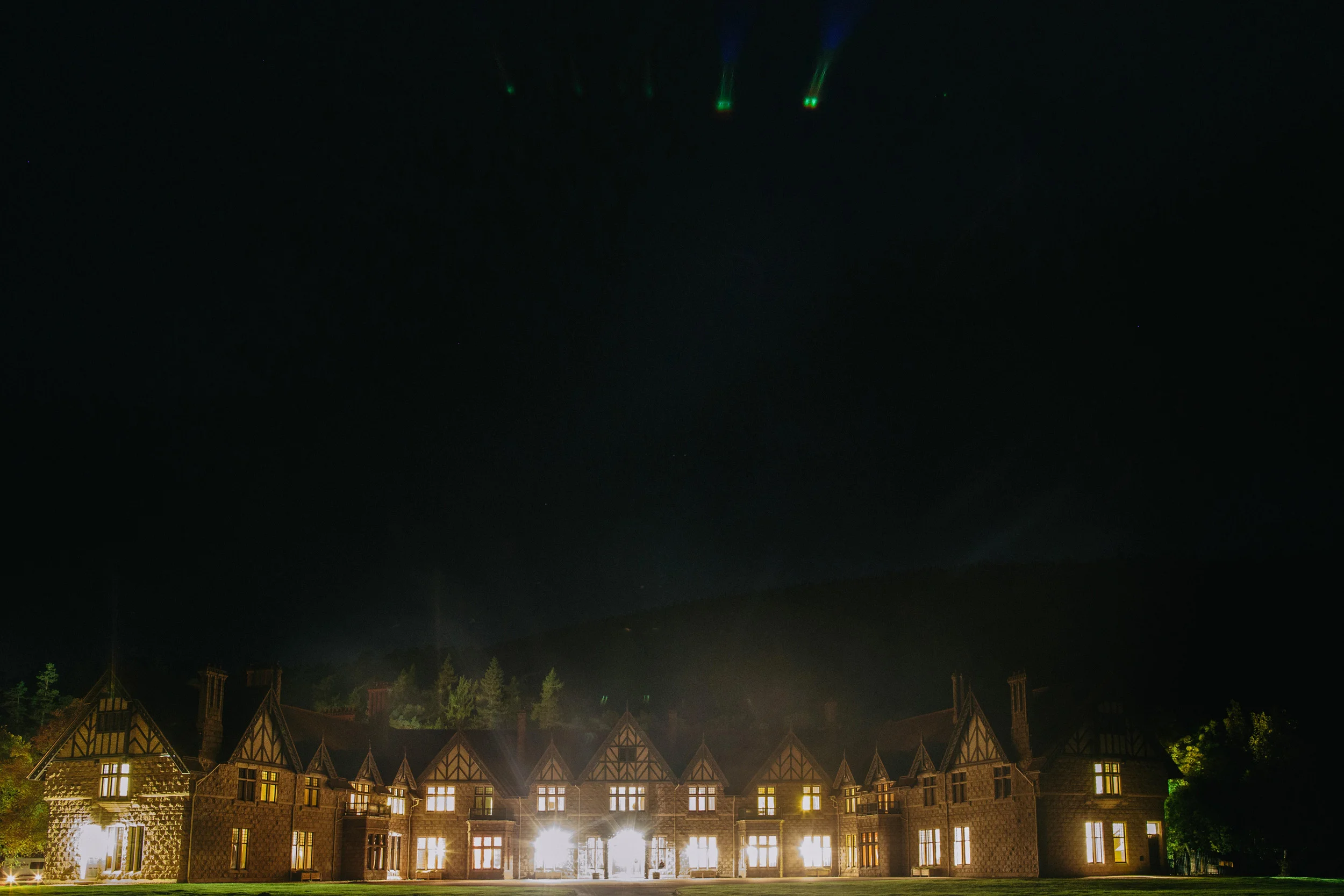 Natural Wedding Photography Aberdeen Braemar 106.jpg