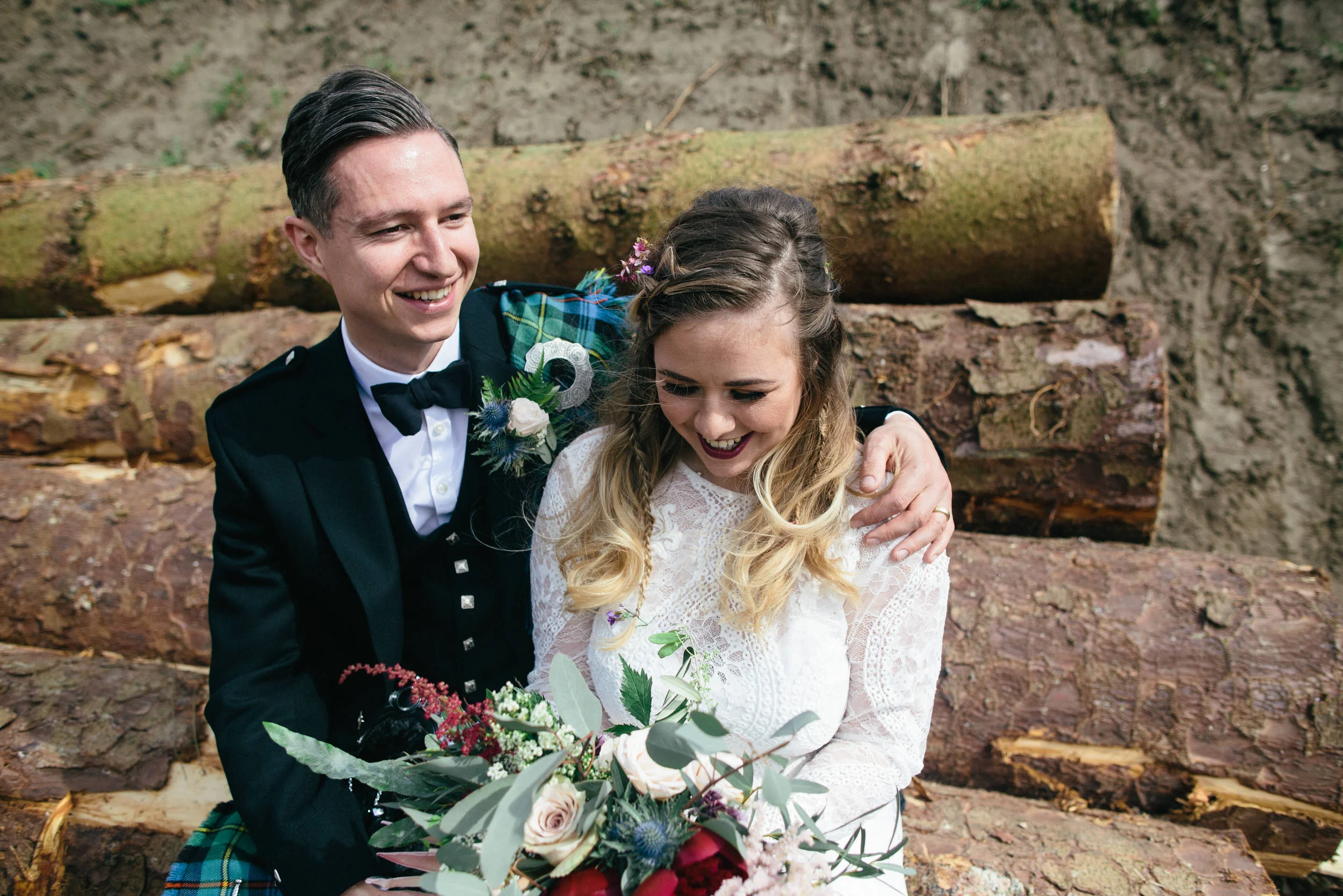 Quirky Wedding Photographer Scotland Glasgow Edinburgh Mirrorbox 100.jpg