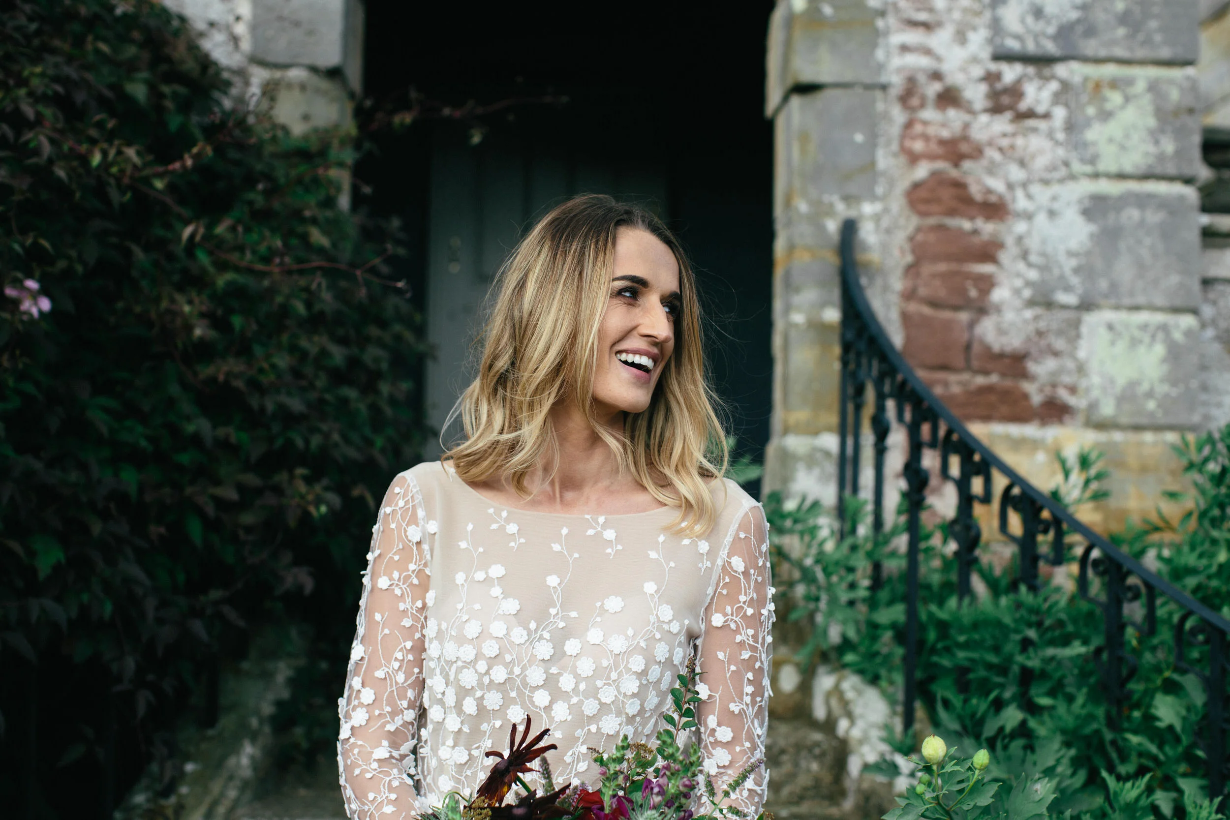 Quirky Wedding Photographer Scotland Glasgow Edinburgh Mirrorbox 143.jpg