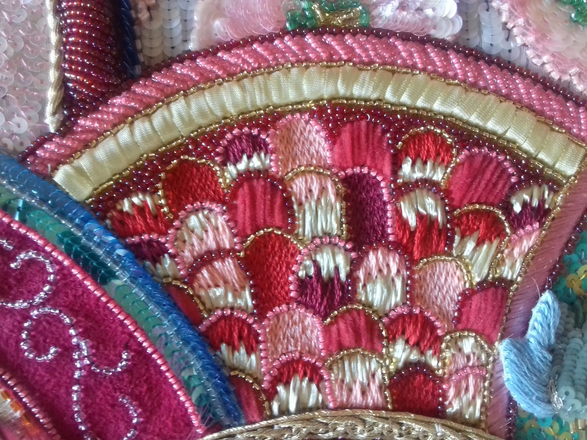 Embroidered Scallops