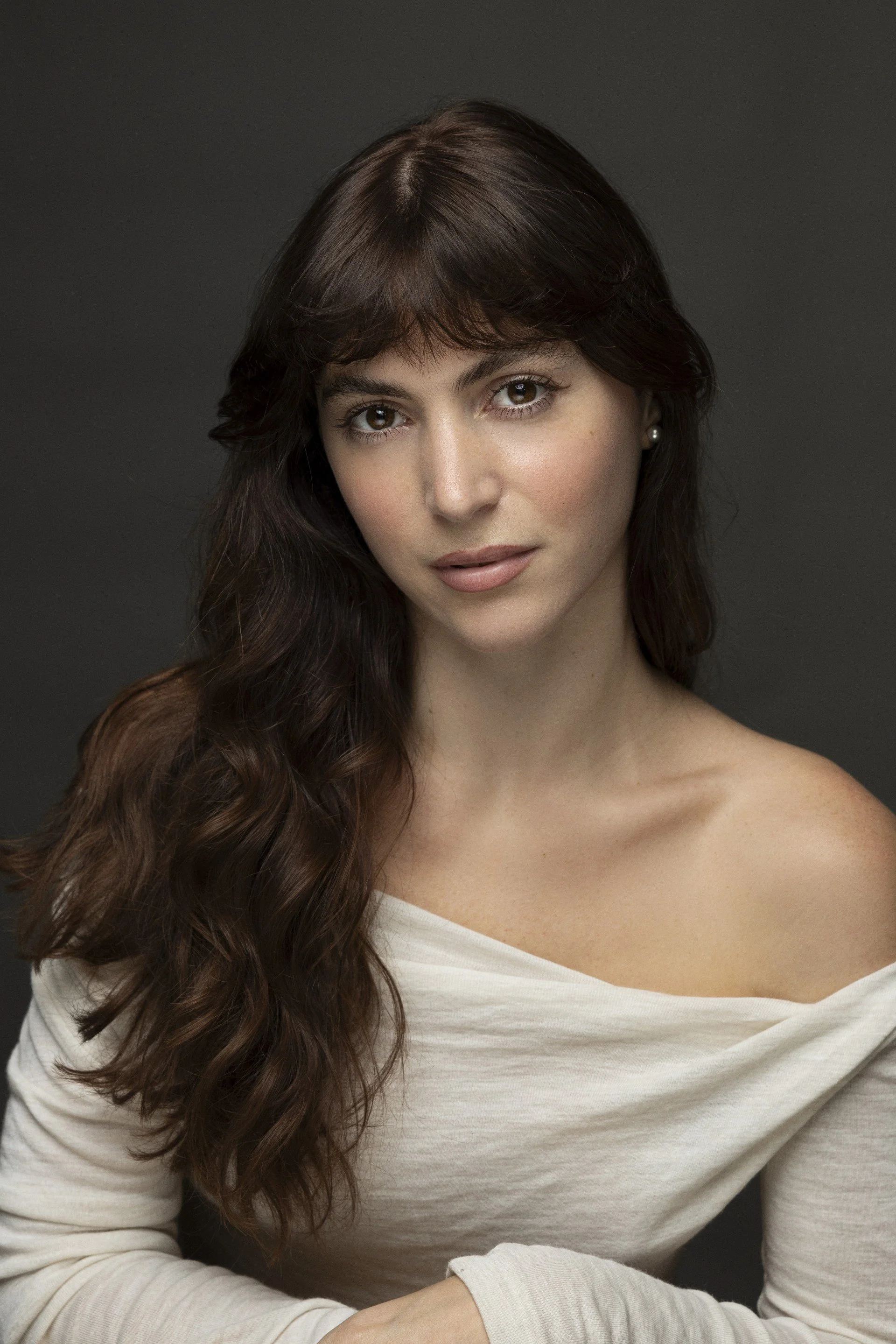 Violeta Headshot.jpg