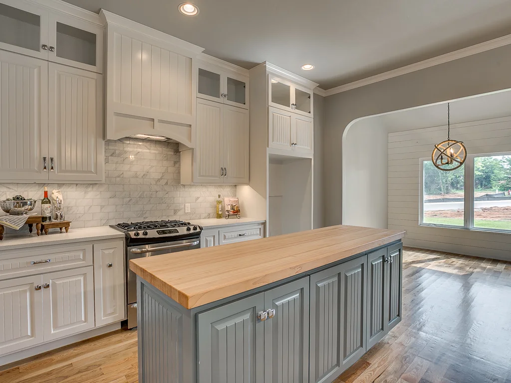 4725 Green Country - Reshoot - MLS-12.jpg