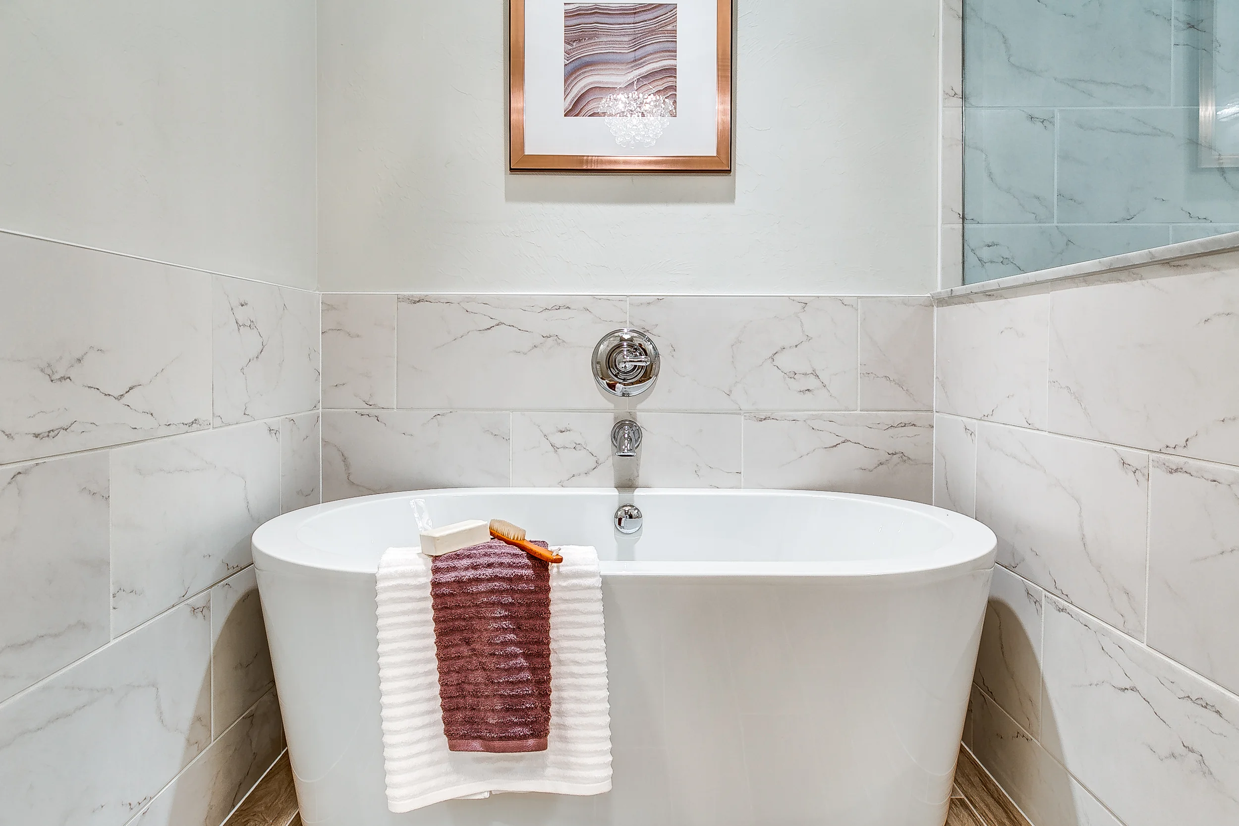 2900_Tandem_Bike_Trail_-_Bathroom-5.jpg