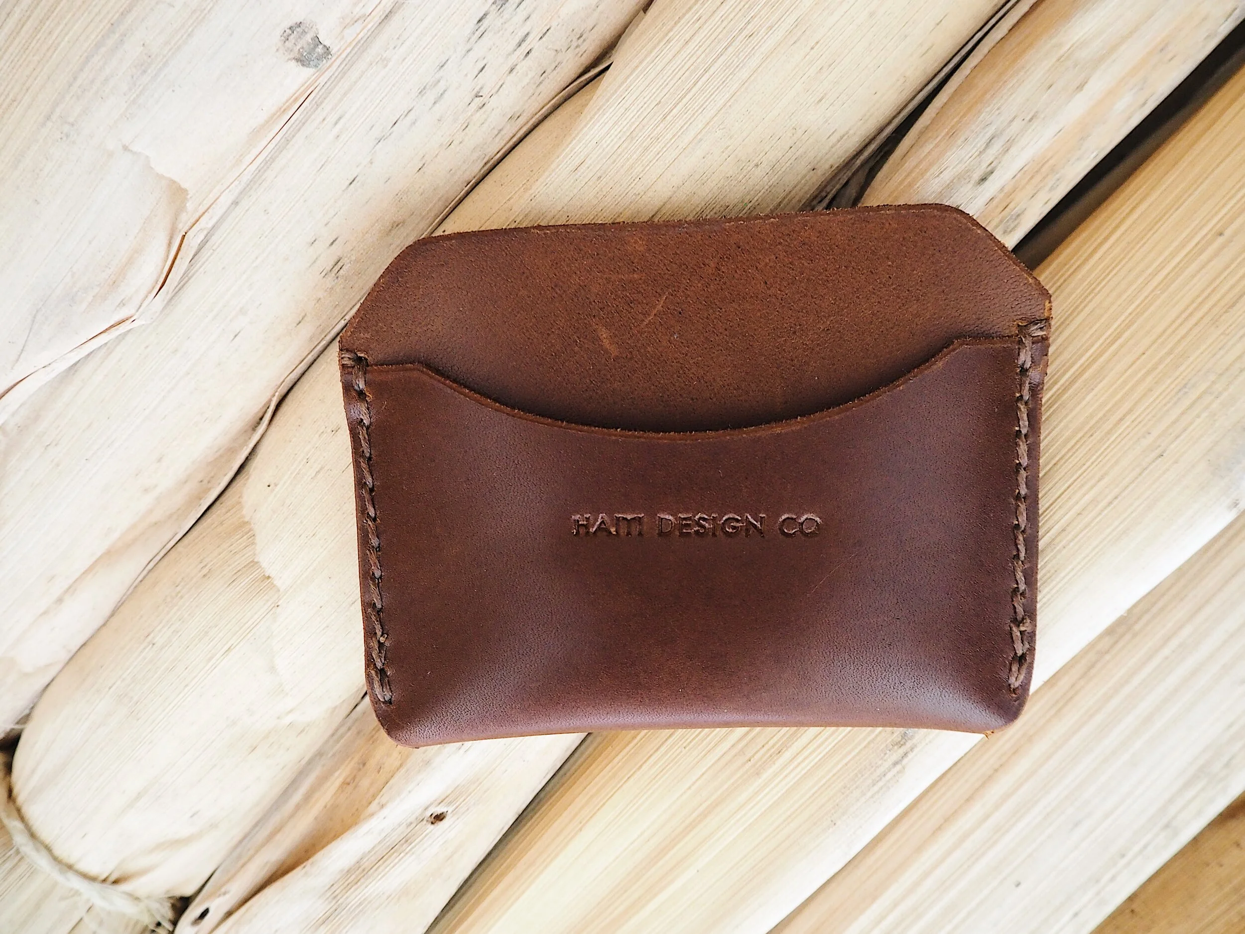 F20_SlimLeatherCardHolder_Chestnut.jpg