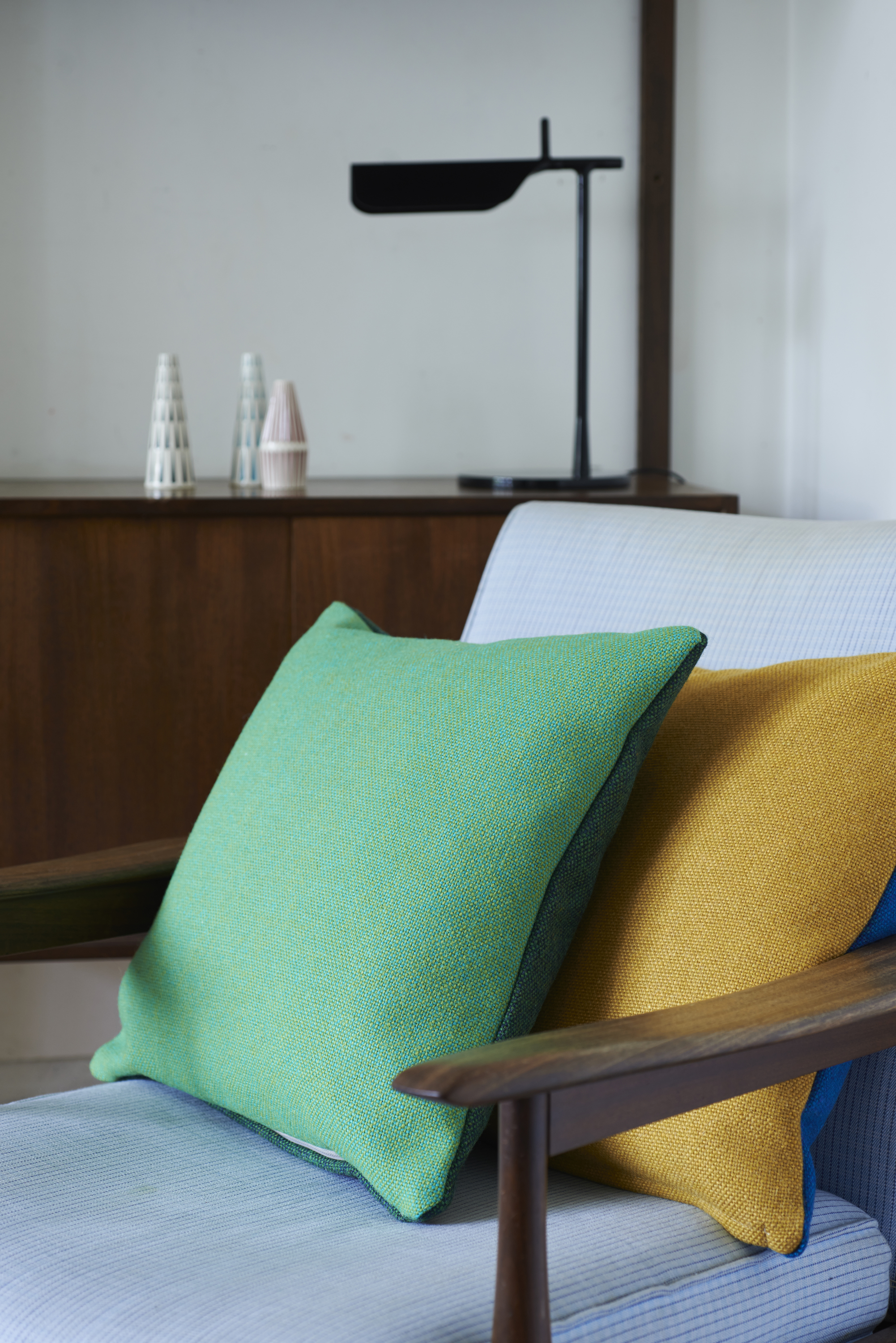 Lane – Twin Tone Tweed Cushions 03 – James Gardiner