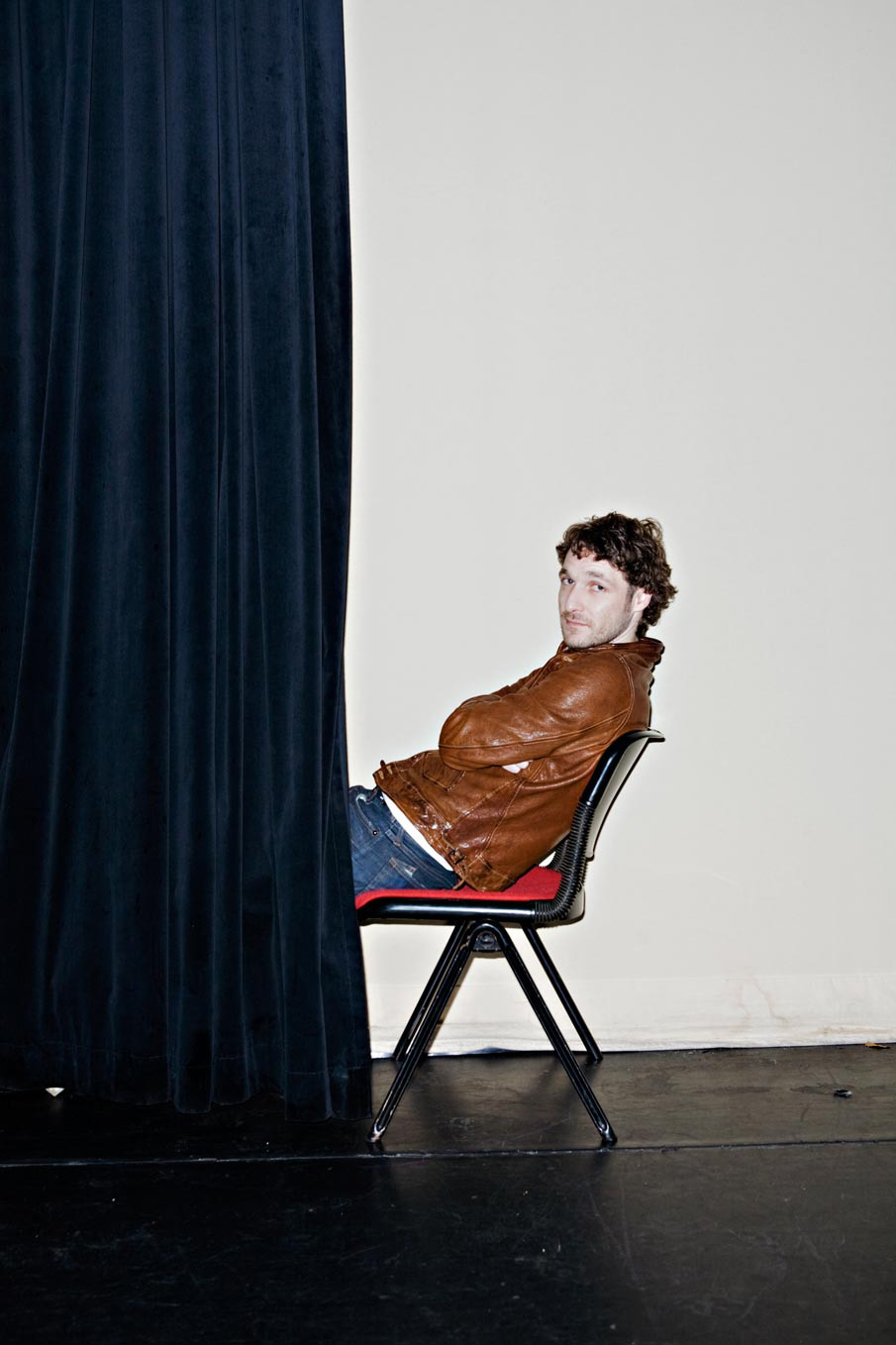 Javier Guzman for VaraGIDS (NL).