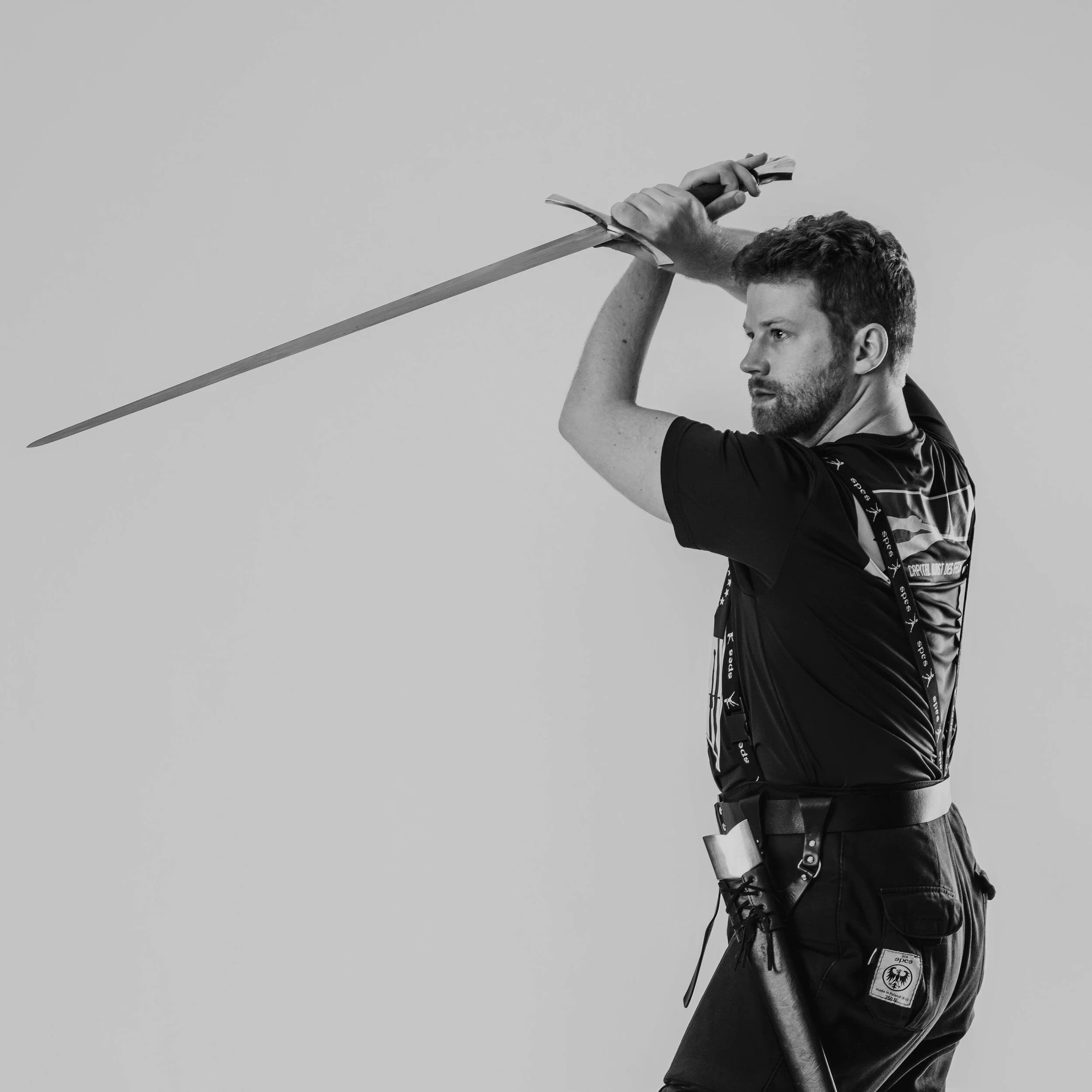 Thomas Schratwieser instructs both common fencing and Kunst des Fechtens longsword, for which he has earned medals in test cutting and paired technique. He is a scientific consultant for the DoD in Arlington, VA.