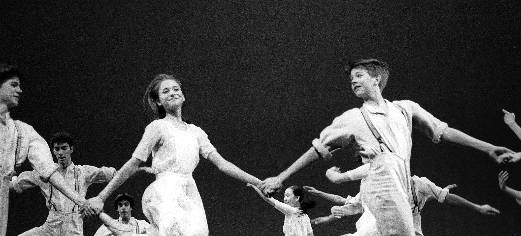 bw 4590-2258-14 v2.png