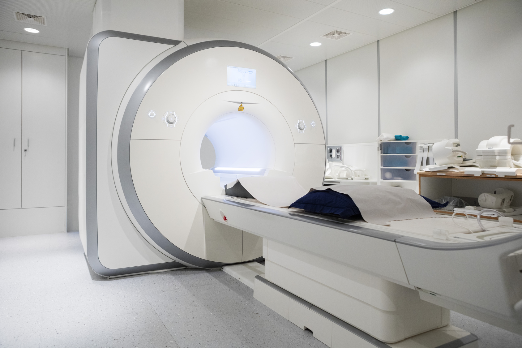 New MRI Unit for animals and humans