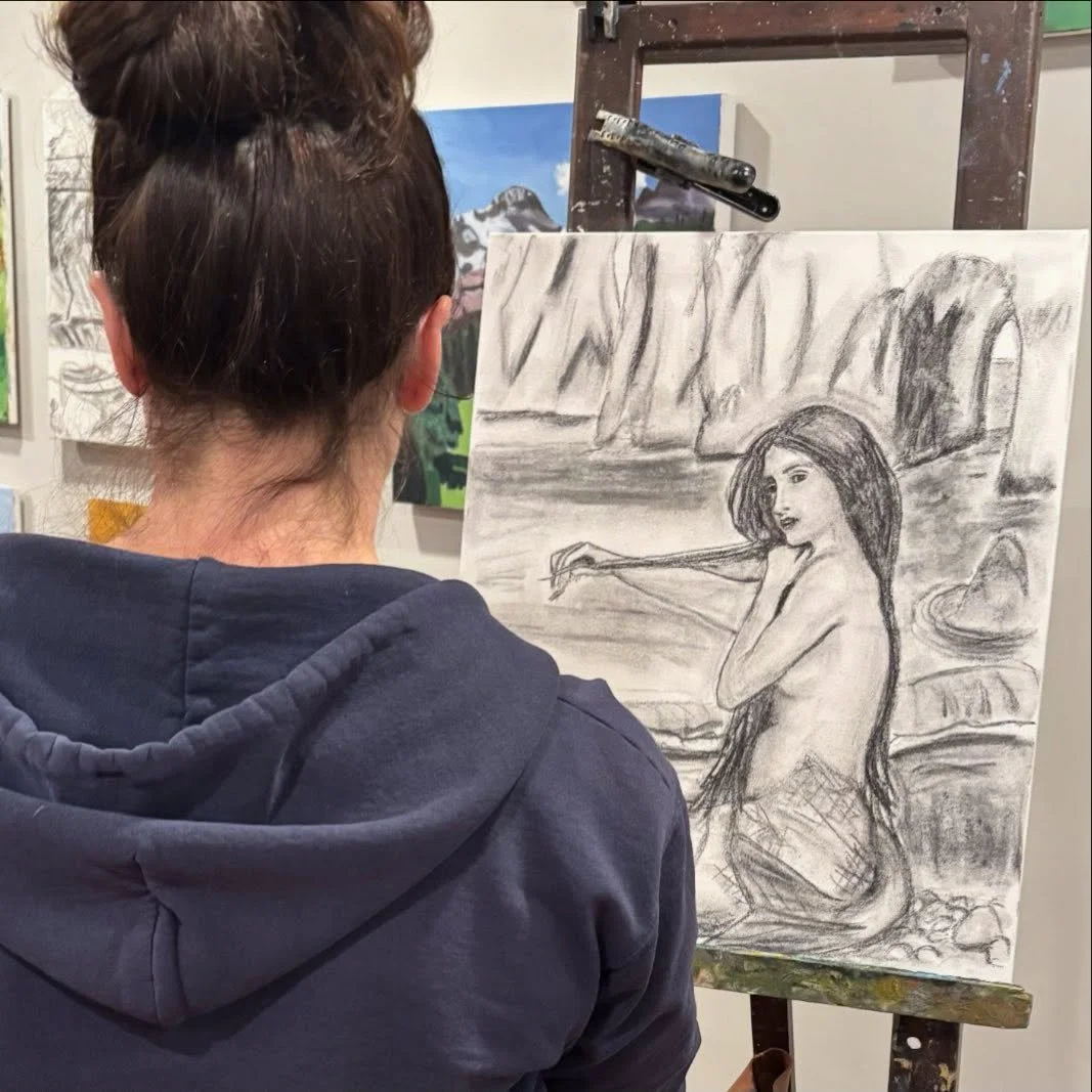 Since 1960 #art #artsed #artstudio #artclass #artschool oilpainting drawing charcoaldrawing artsy kidsart kidspaint kidsdraw artgallery instaart instaartoftheday wip winsorandnewton fredrixcanvas roslynny  roslynvillage roslynschoolofpainting
