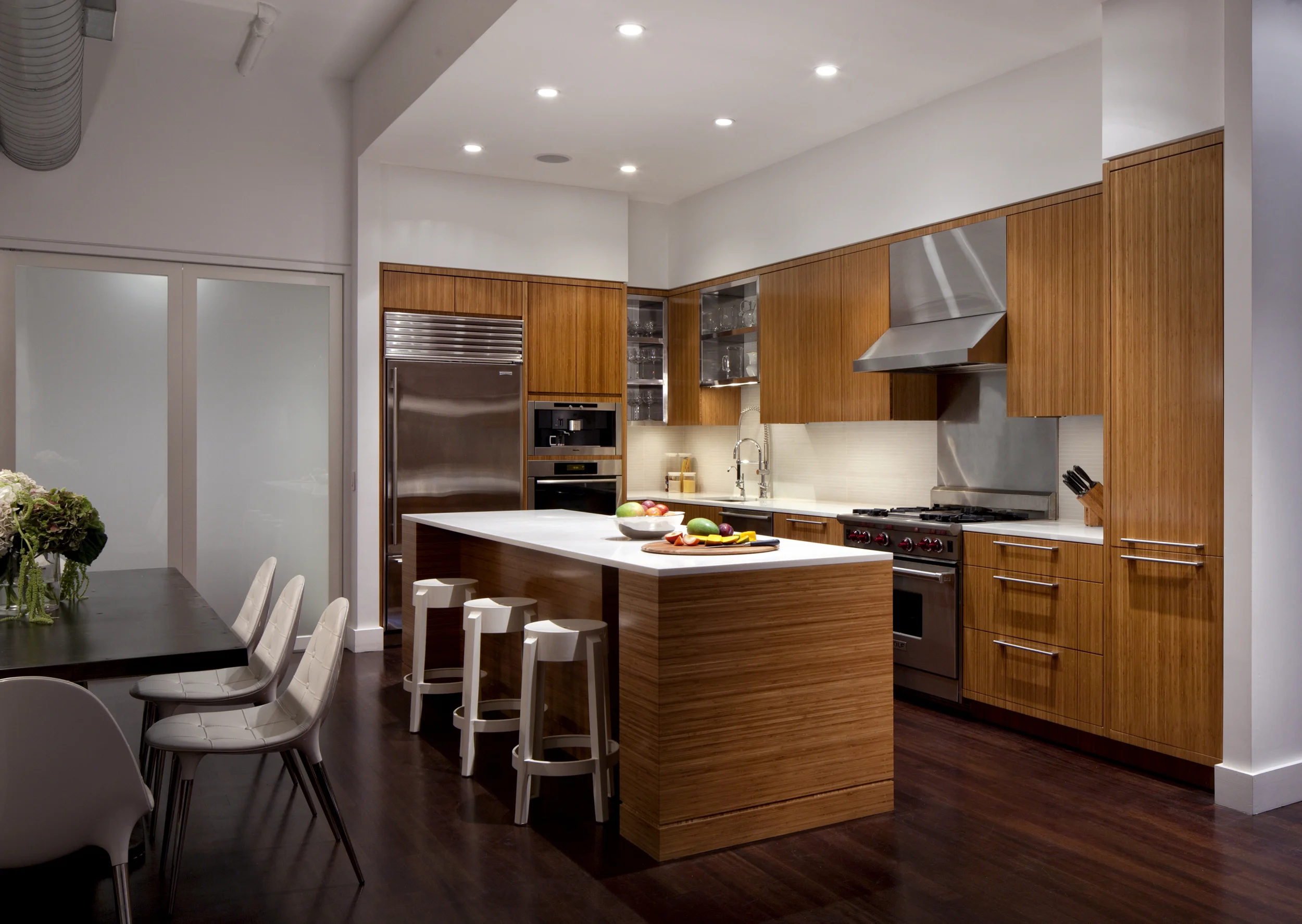 100831-219-2 _w-door.jpg