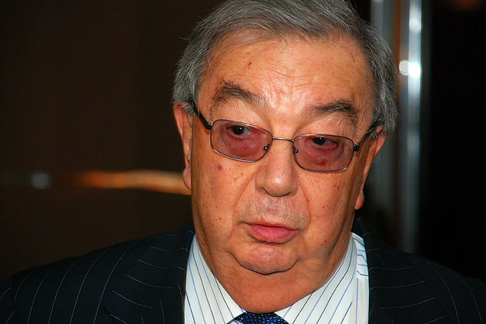 Как «Комсомолка» самолет Примакова посадила