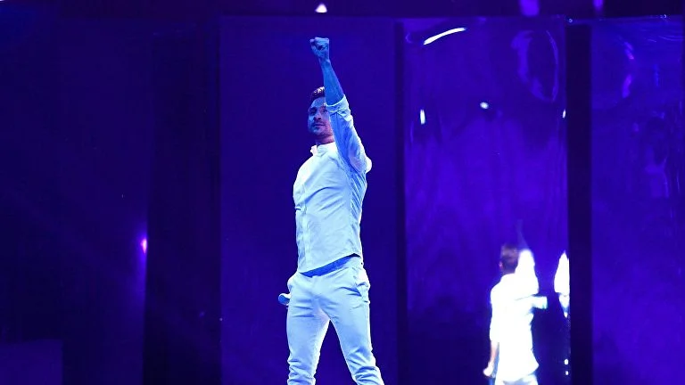 Сергей Лазарев своим выступлением ошеломил зрителей и вышел в финал Евровидения. ВИДЕО