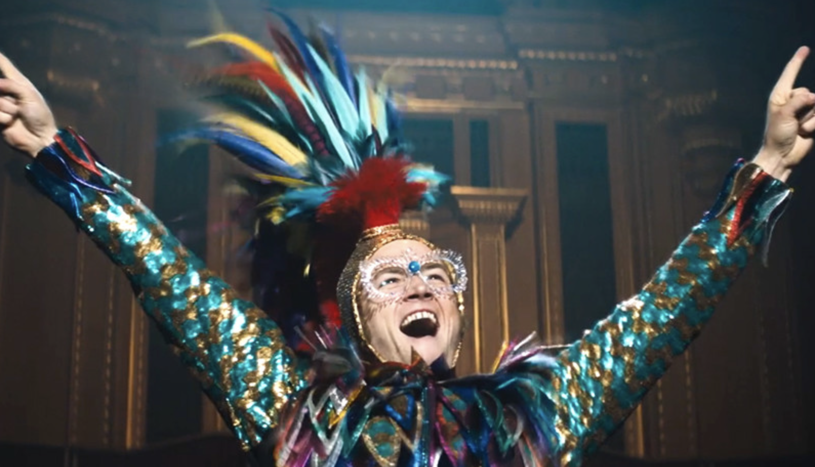 Из выходящего в российский прокат фильма об Элтоне Джоне вырезали сцены с гей-сексом и наркотиками