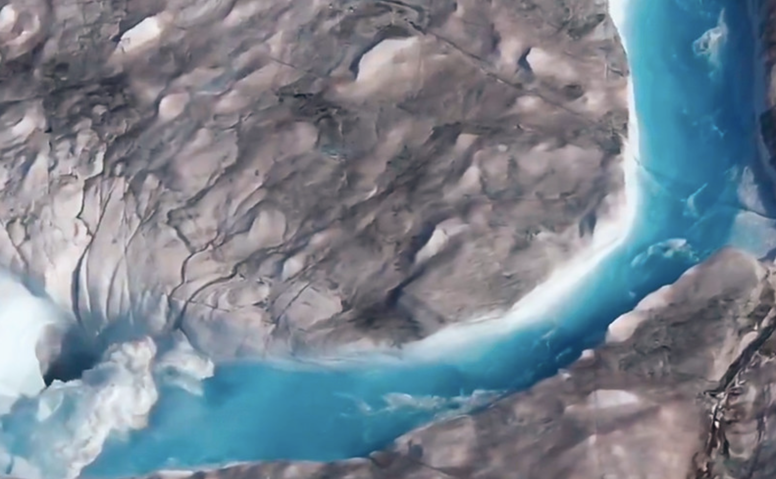 Экологическая катастрофа в Арктике: Гренландия горит, растаявшие ледники сбросили в океан 197 млрд тонн воды. ФОТО, ВИДЕО